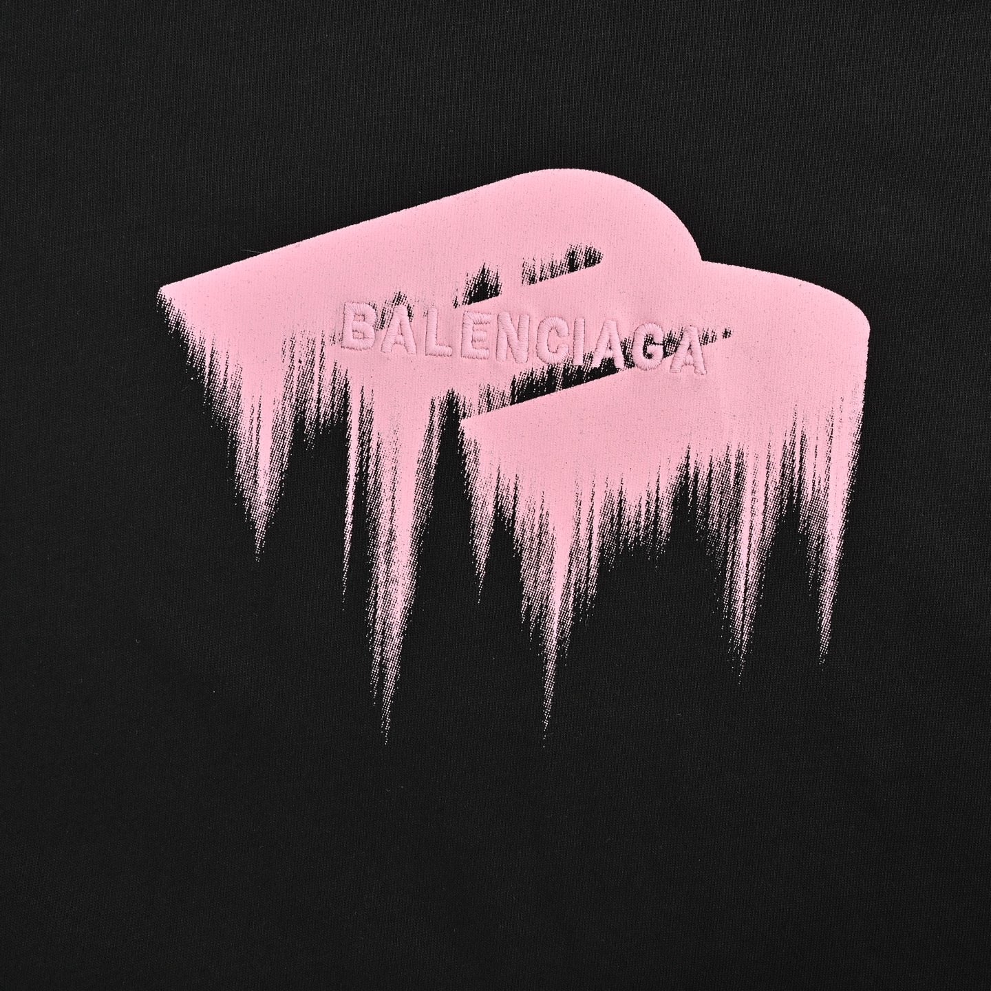 Black and White T-shirt - FashionHype.xyz