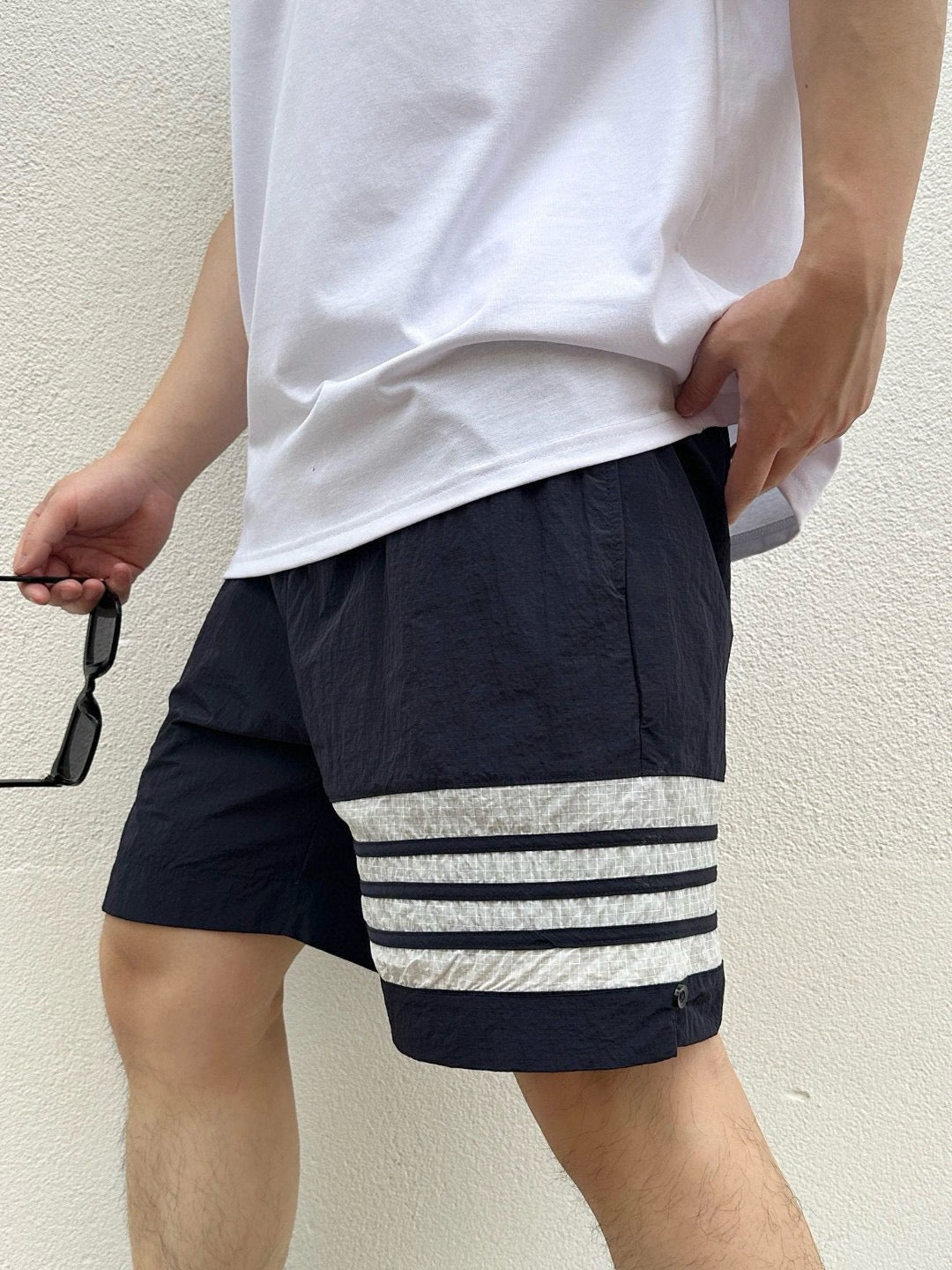 Multi-color Short