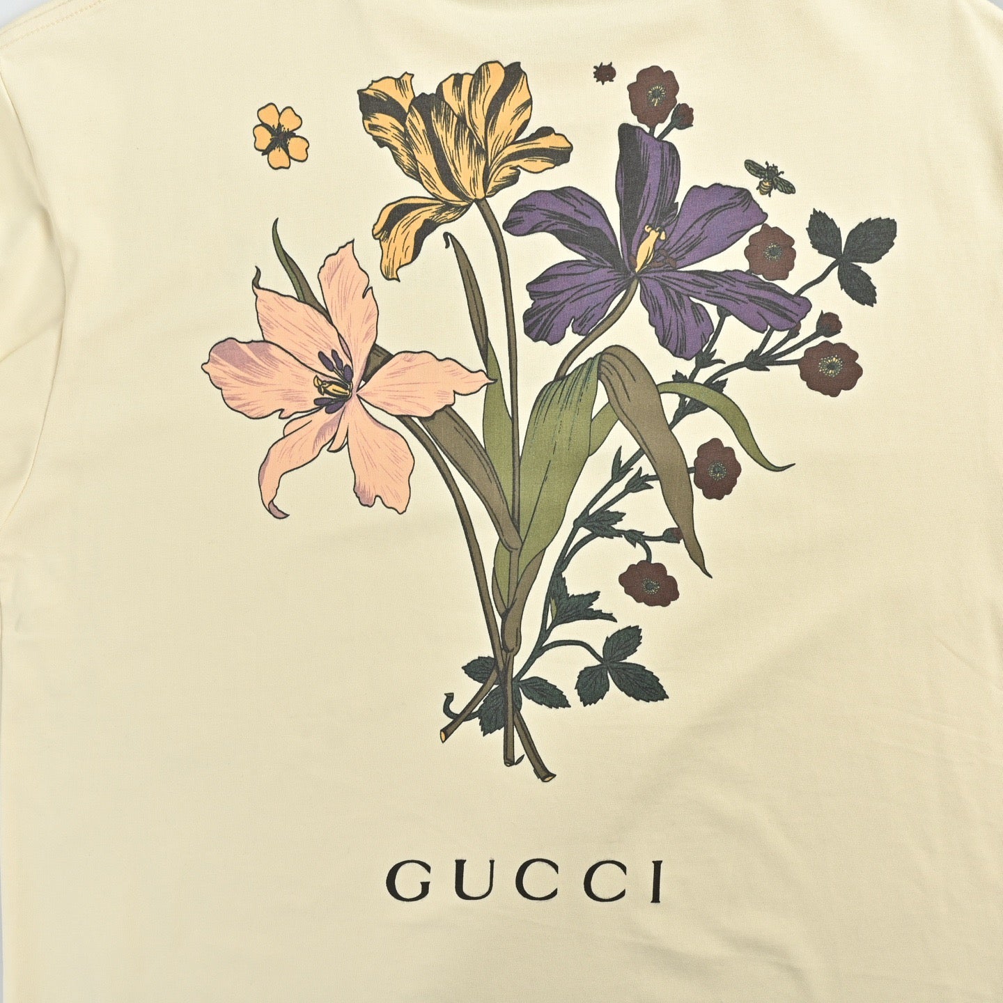 Off-white T-shirt