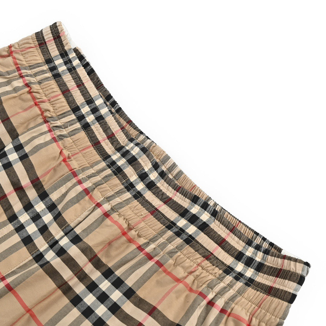 Multi-color Short