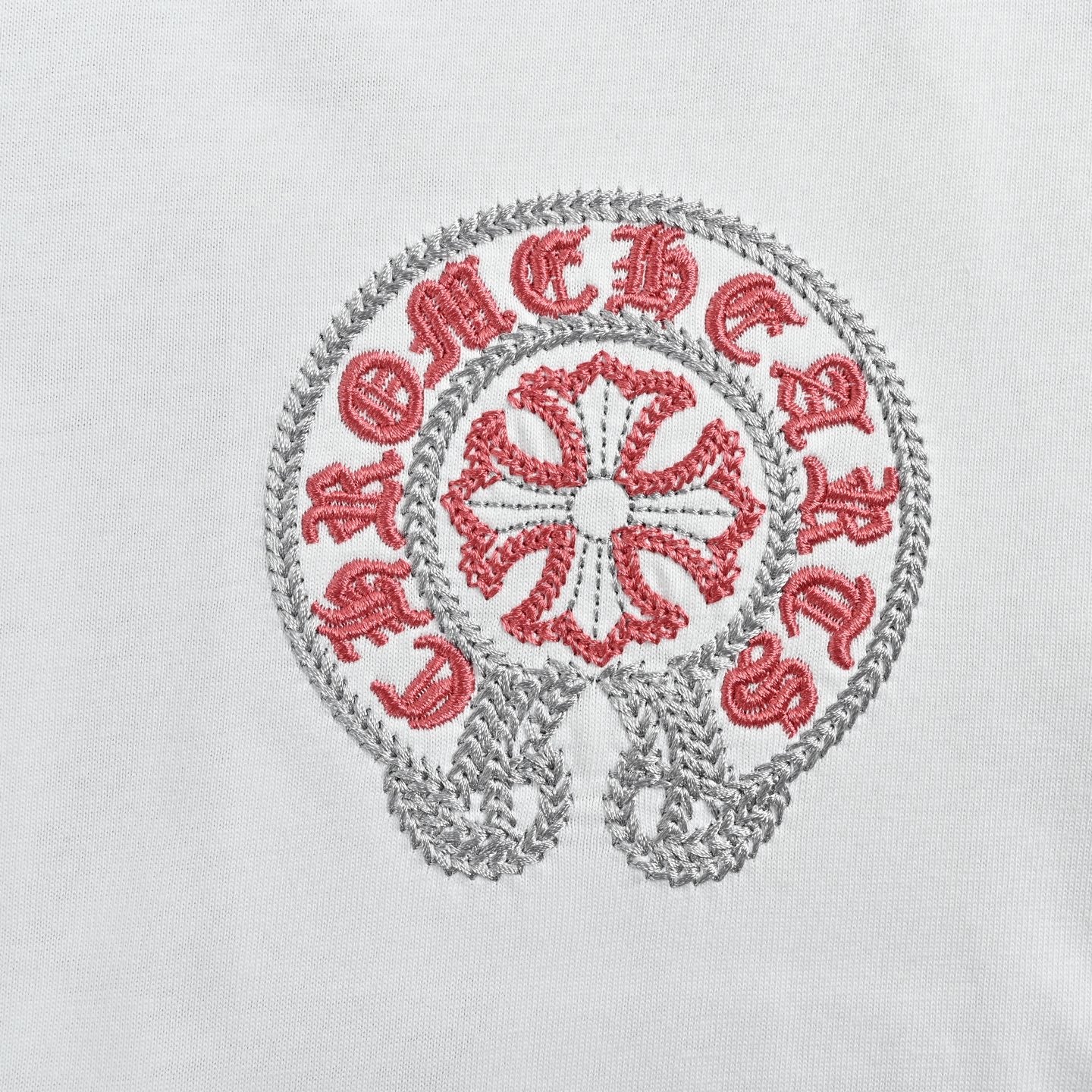 White and Black T-shirt - FashionHype.xyz