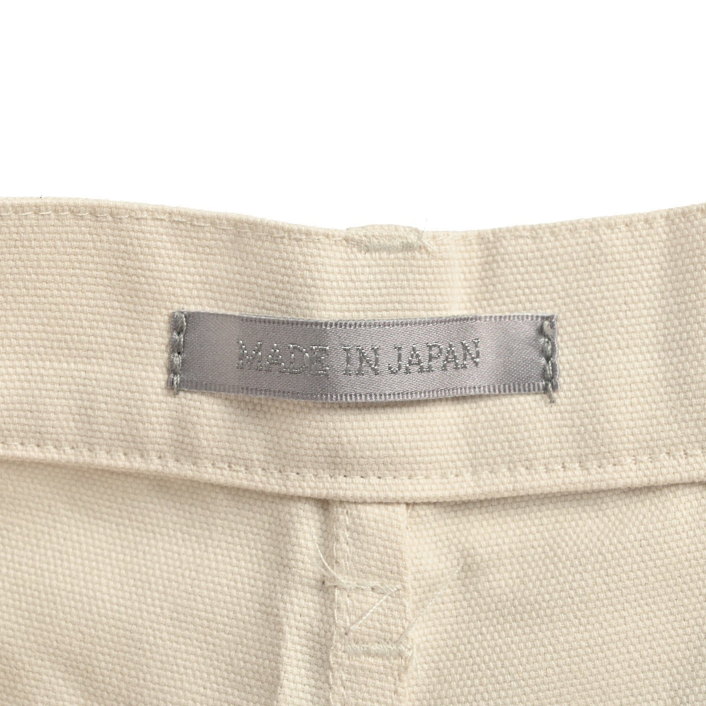 Cream white Short