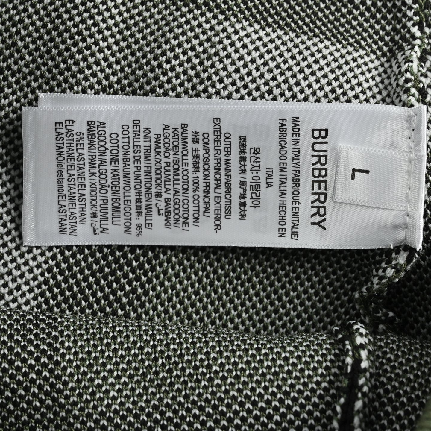 Multi-color Short