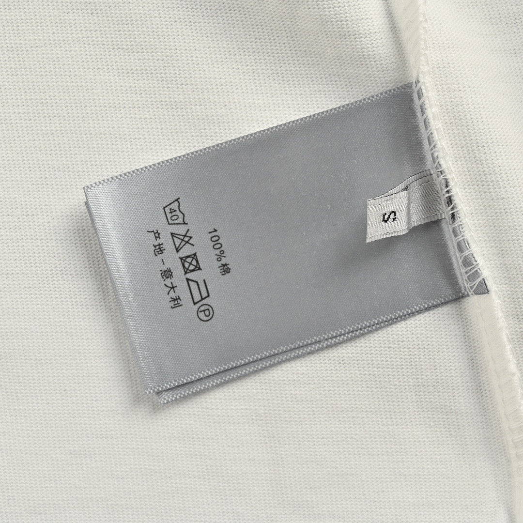 White T-shirt