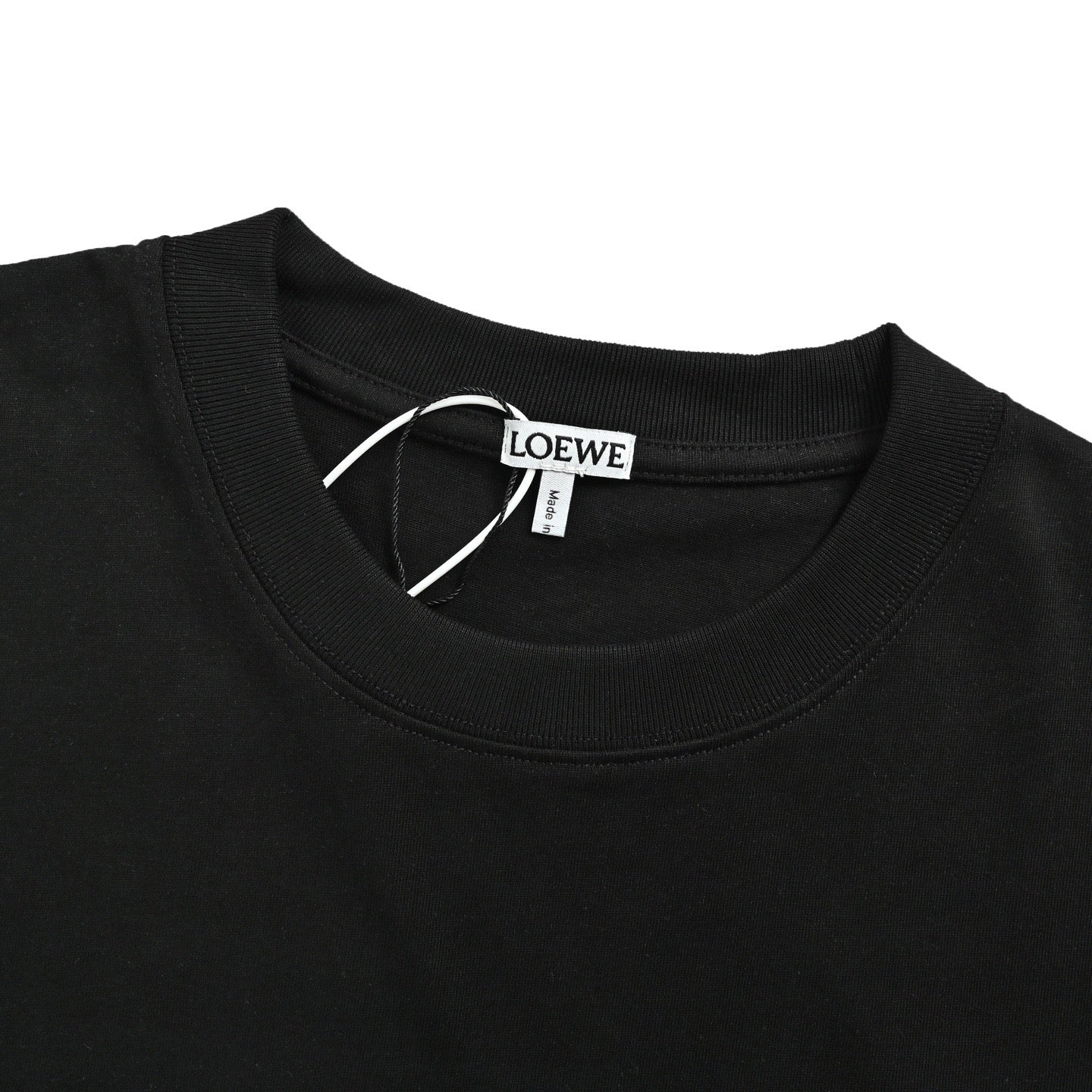 Black and white T-shirt