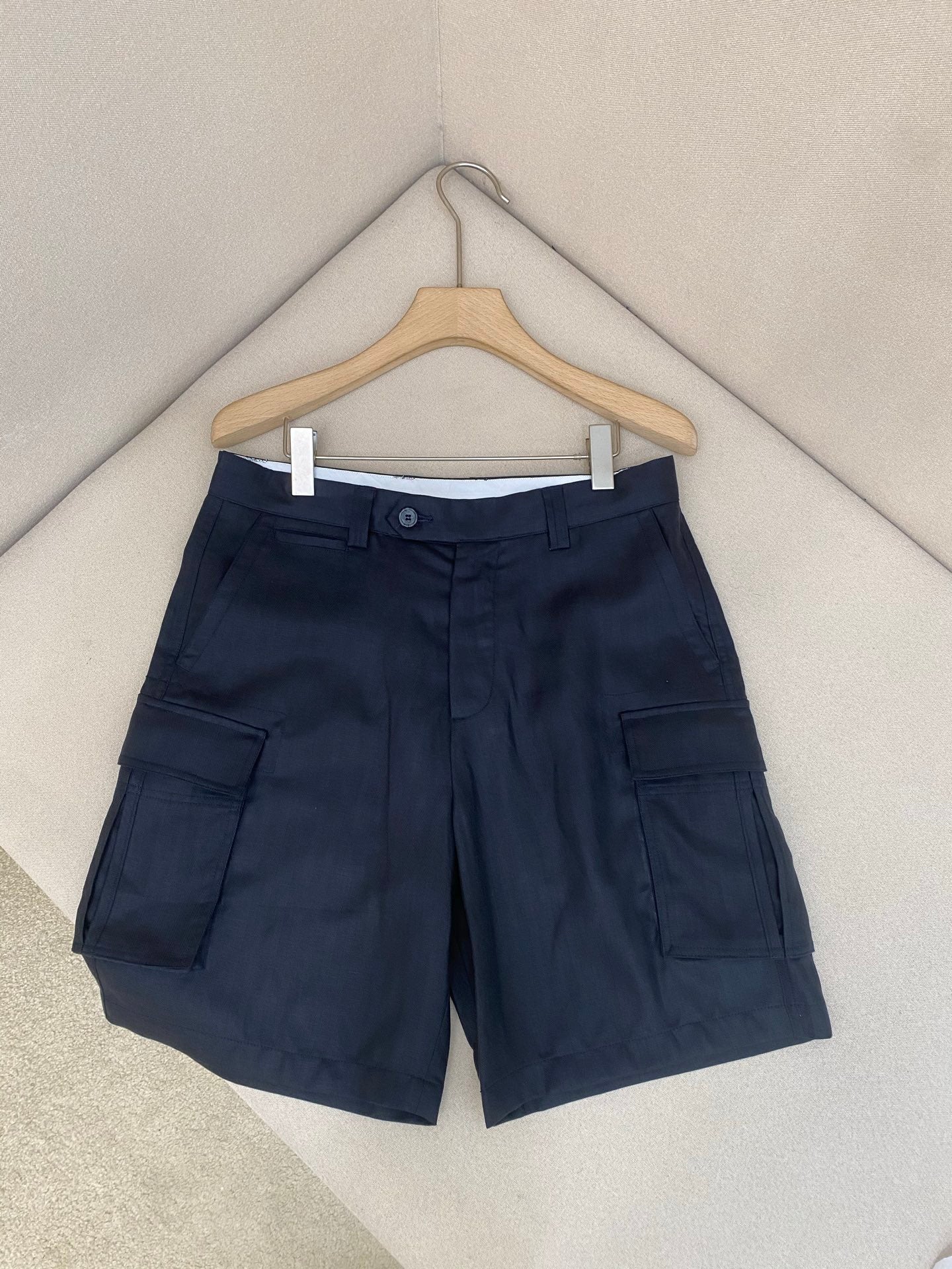 Multi-color Short