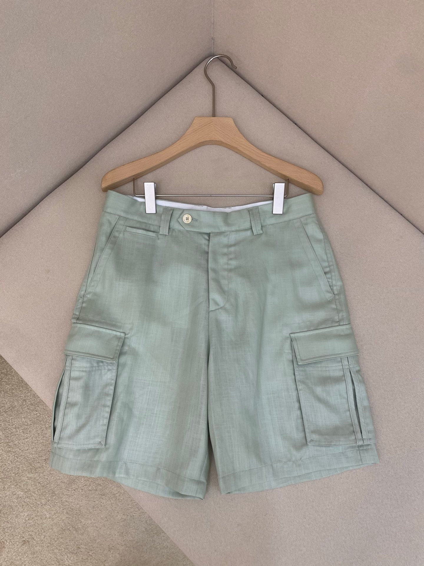 Multi-color Short