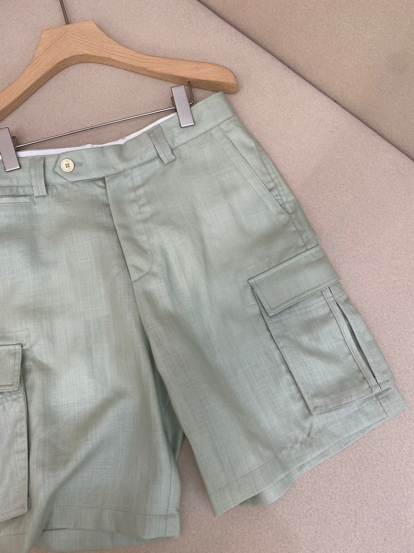 Multi-color Short