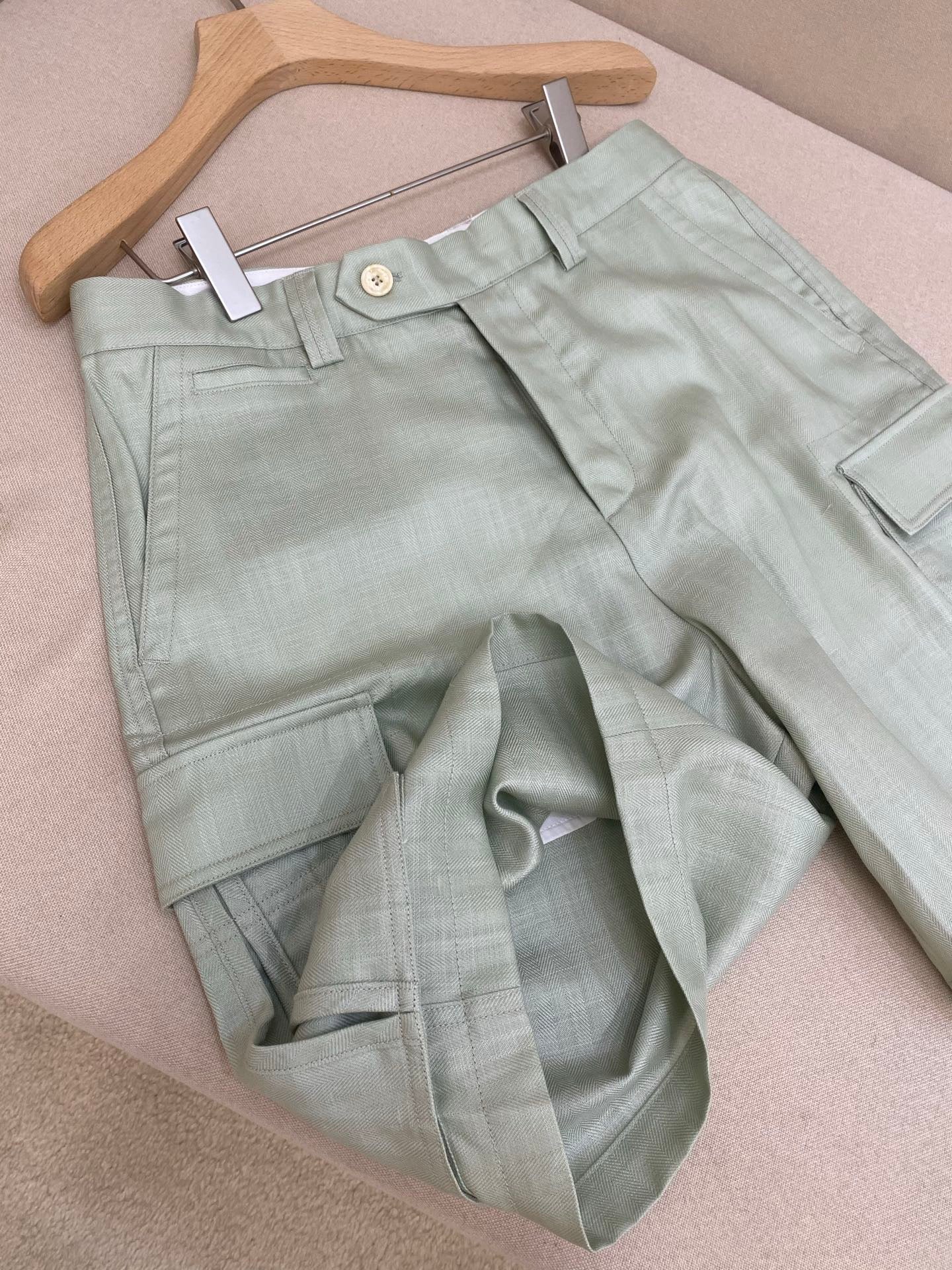 Multi-color Short