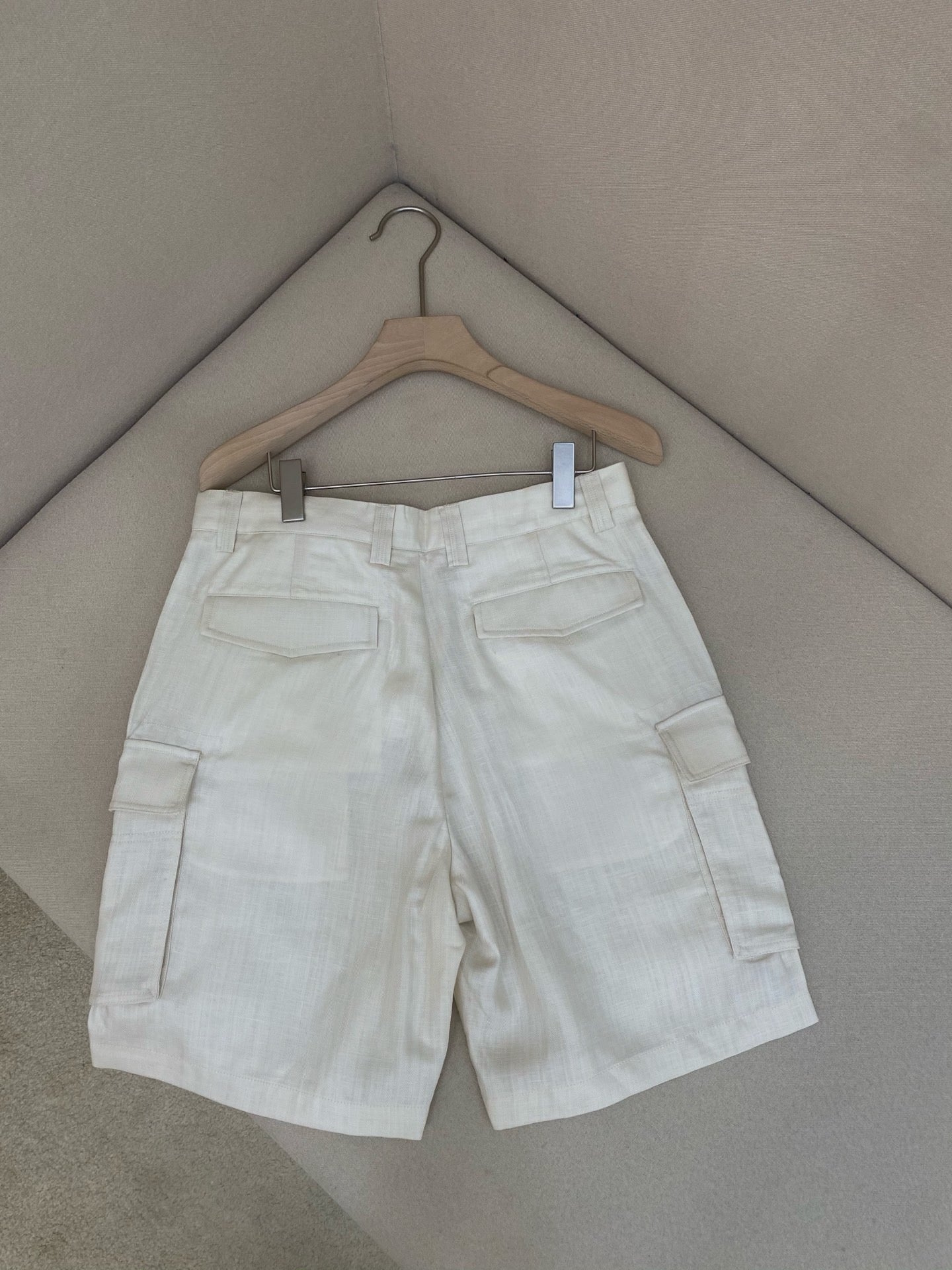 Multi-color Short