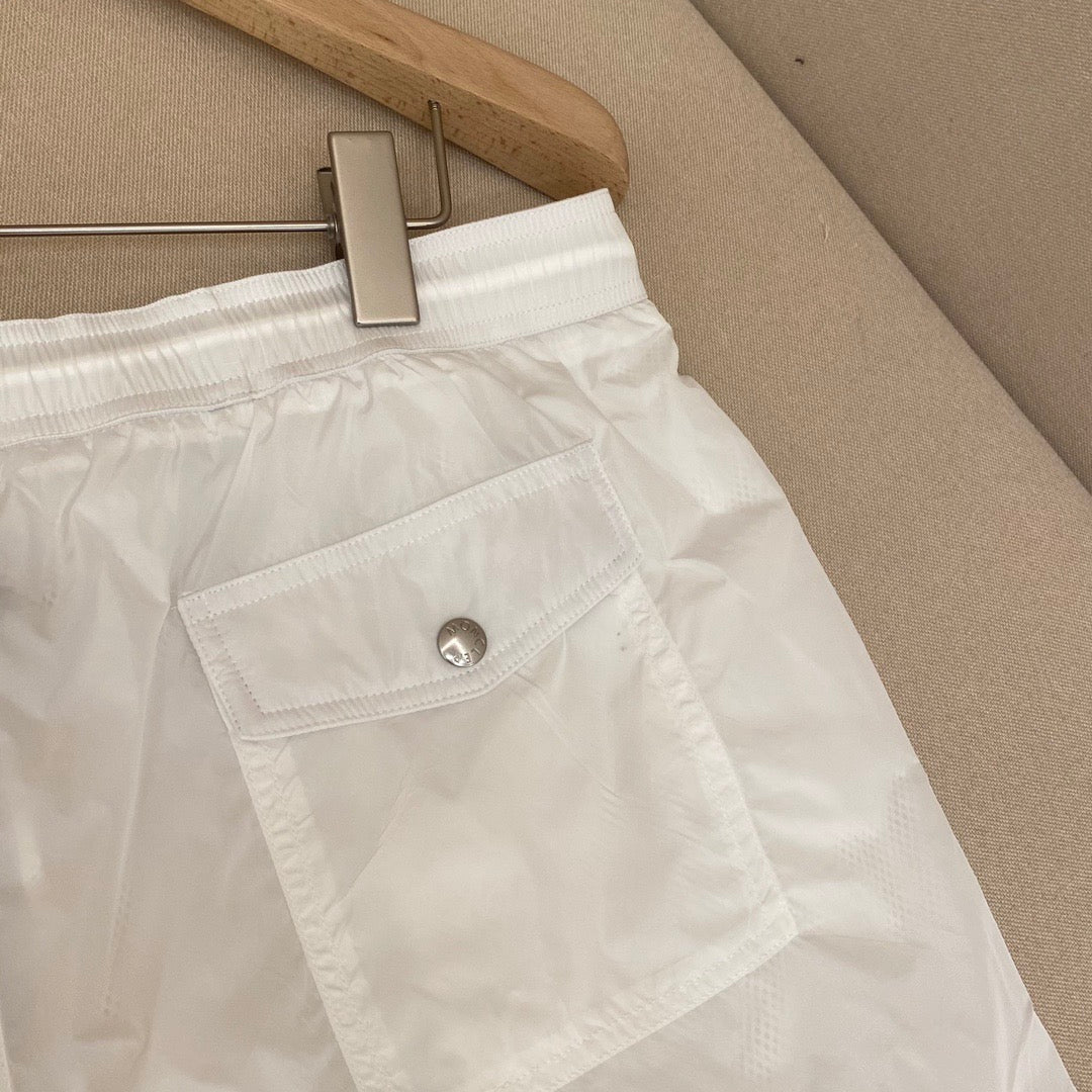 White Short