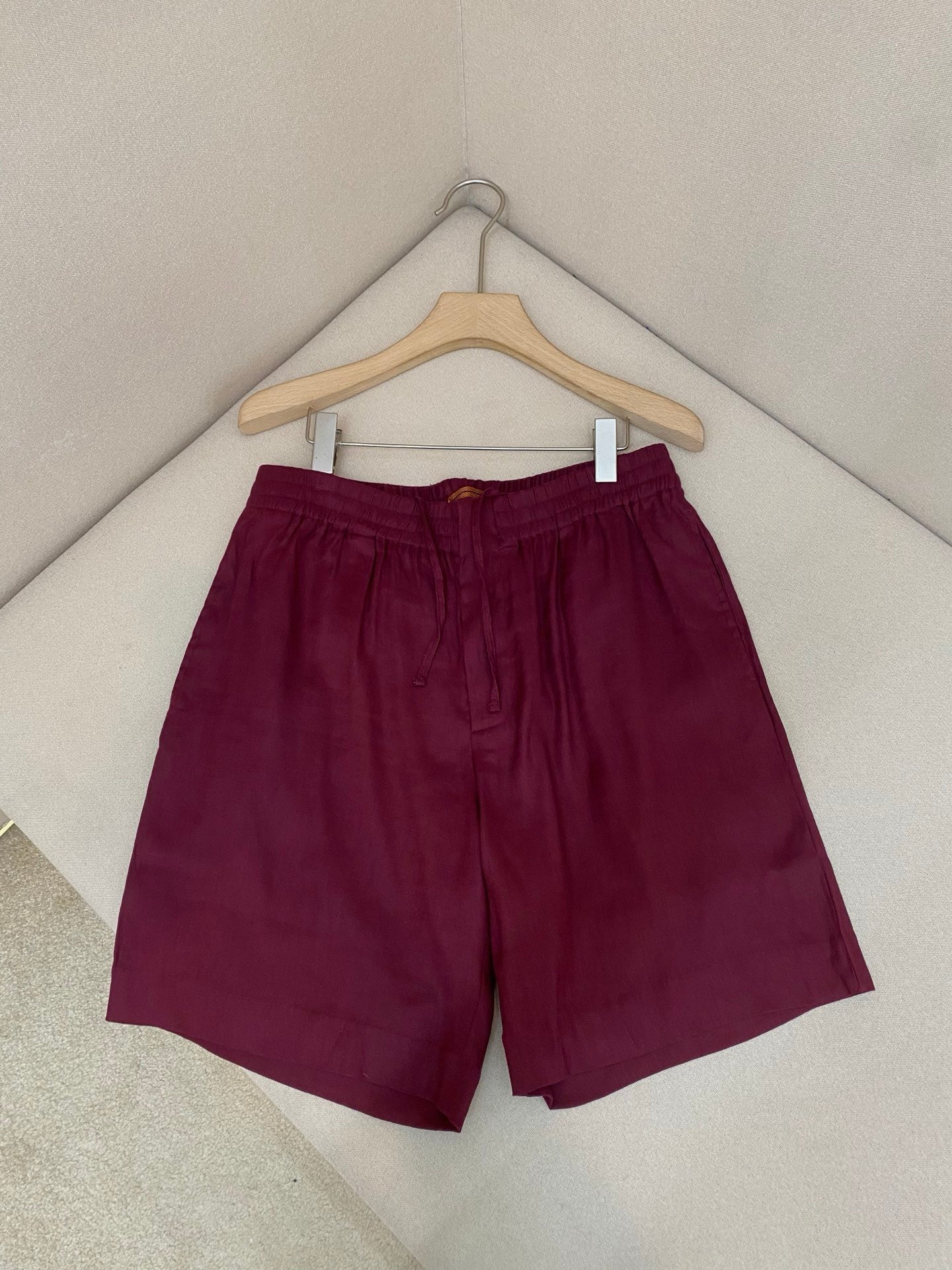 Multi-color Short
