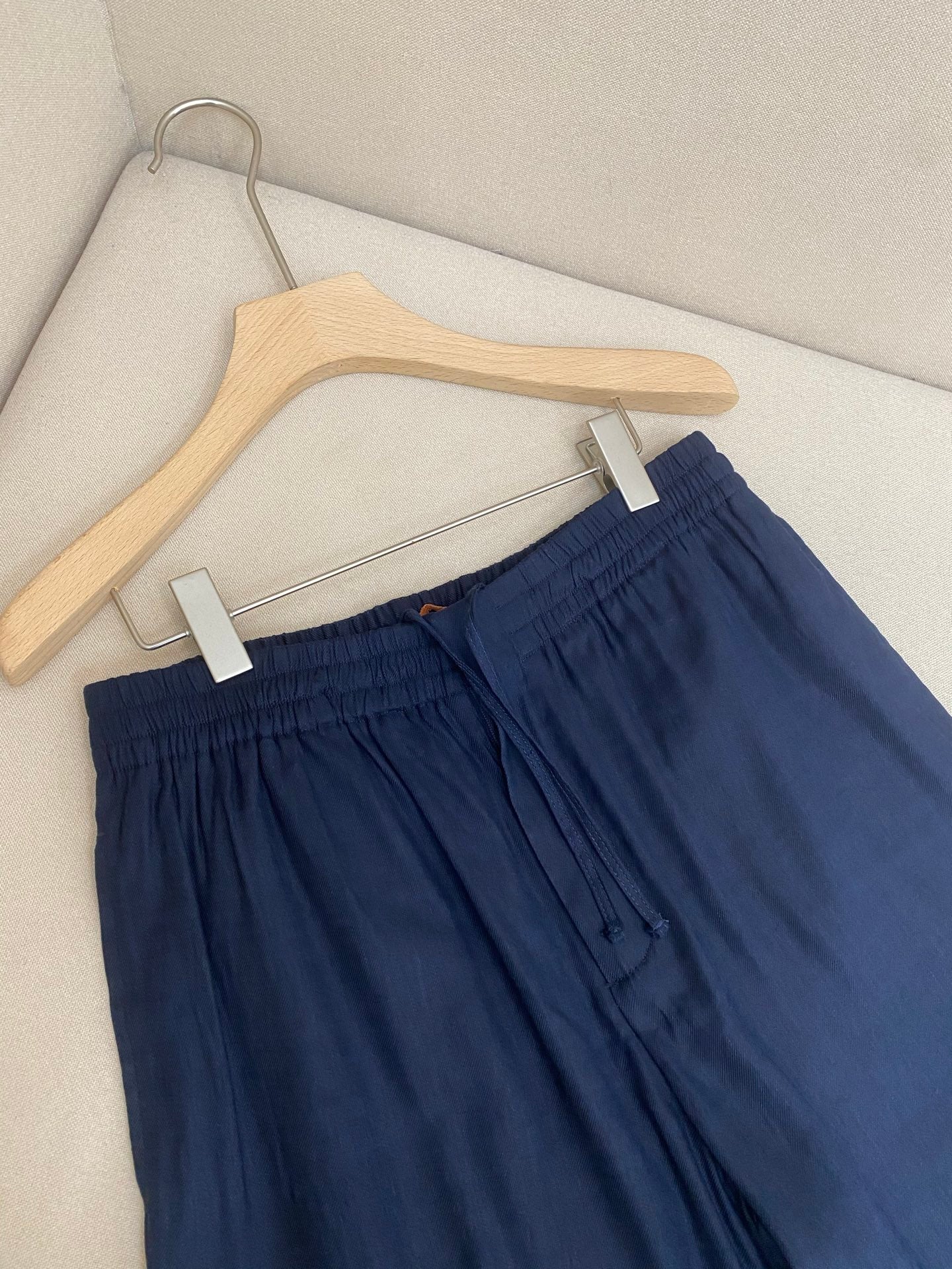 Multi-color Short