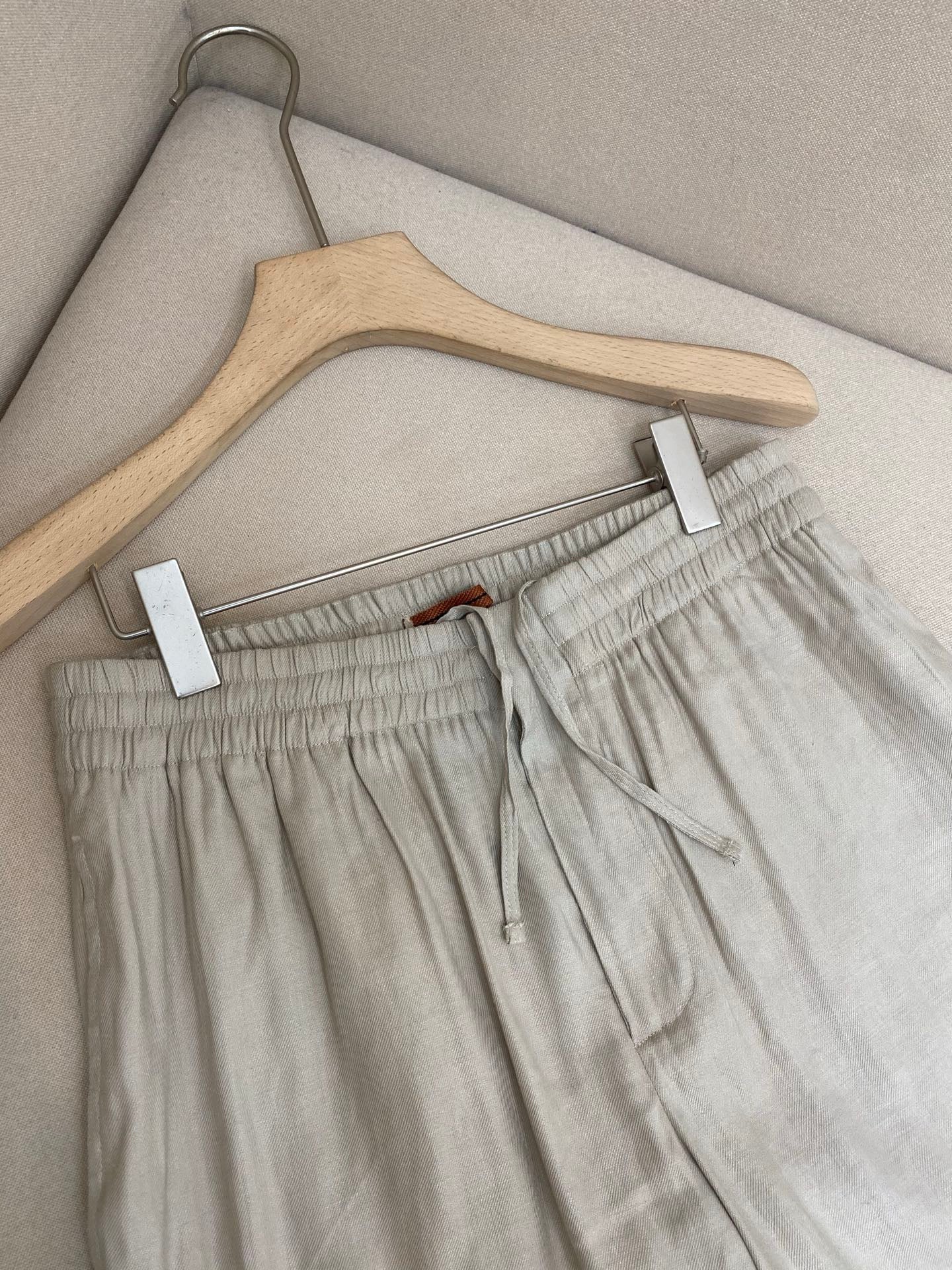 Multi-color Short