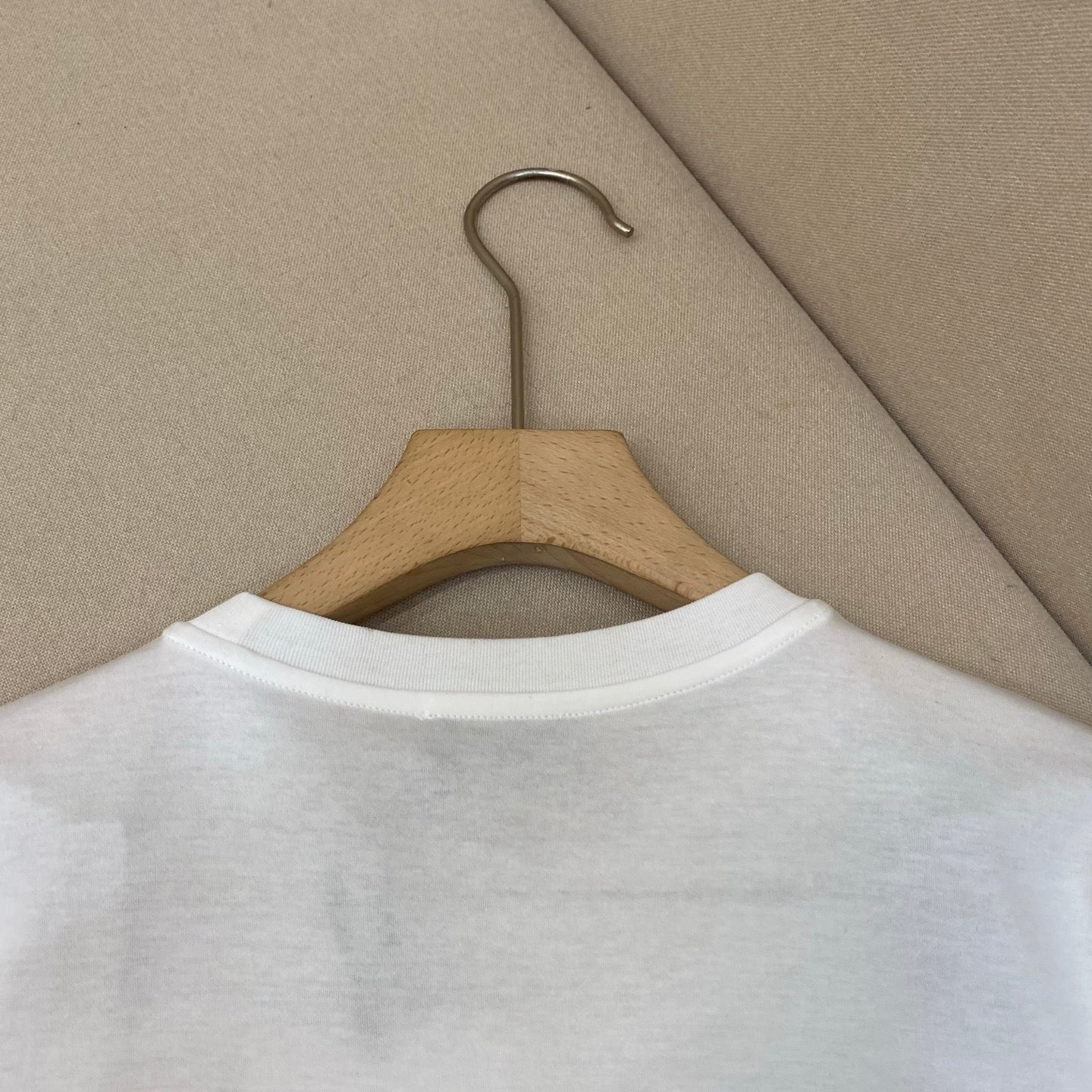 White T-shirt