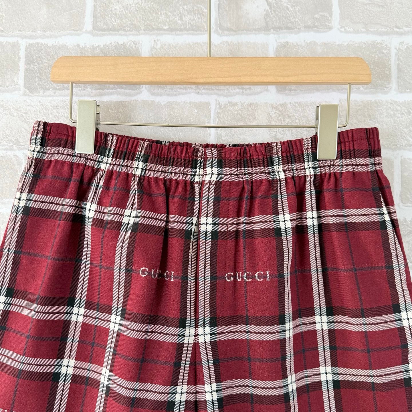 Multi-color Short