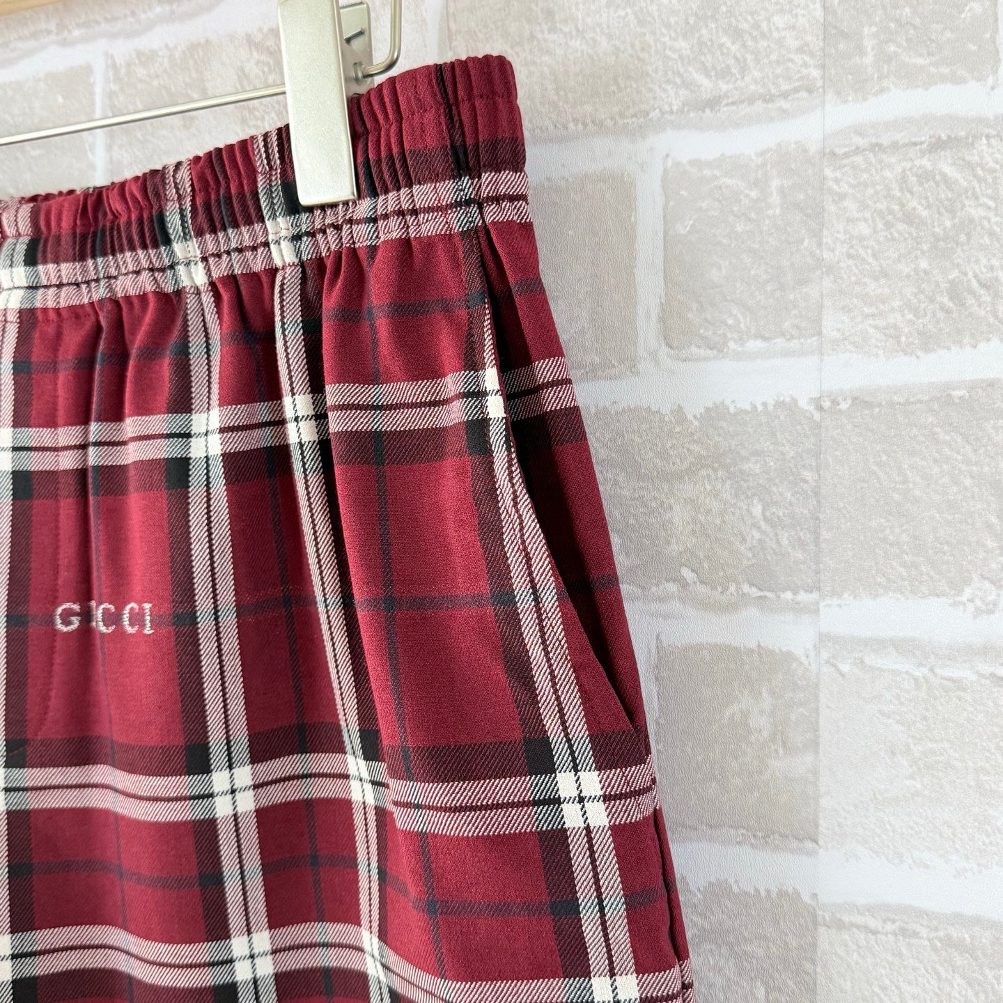 Multi-color Short