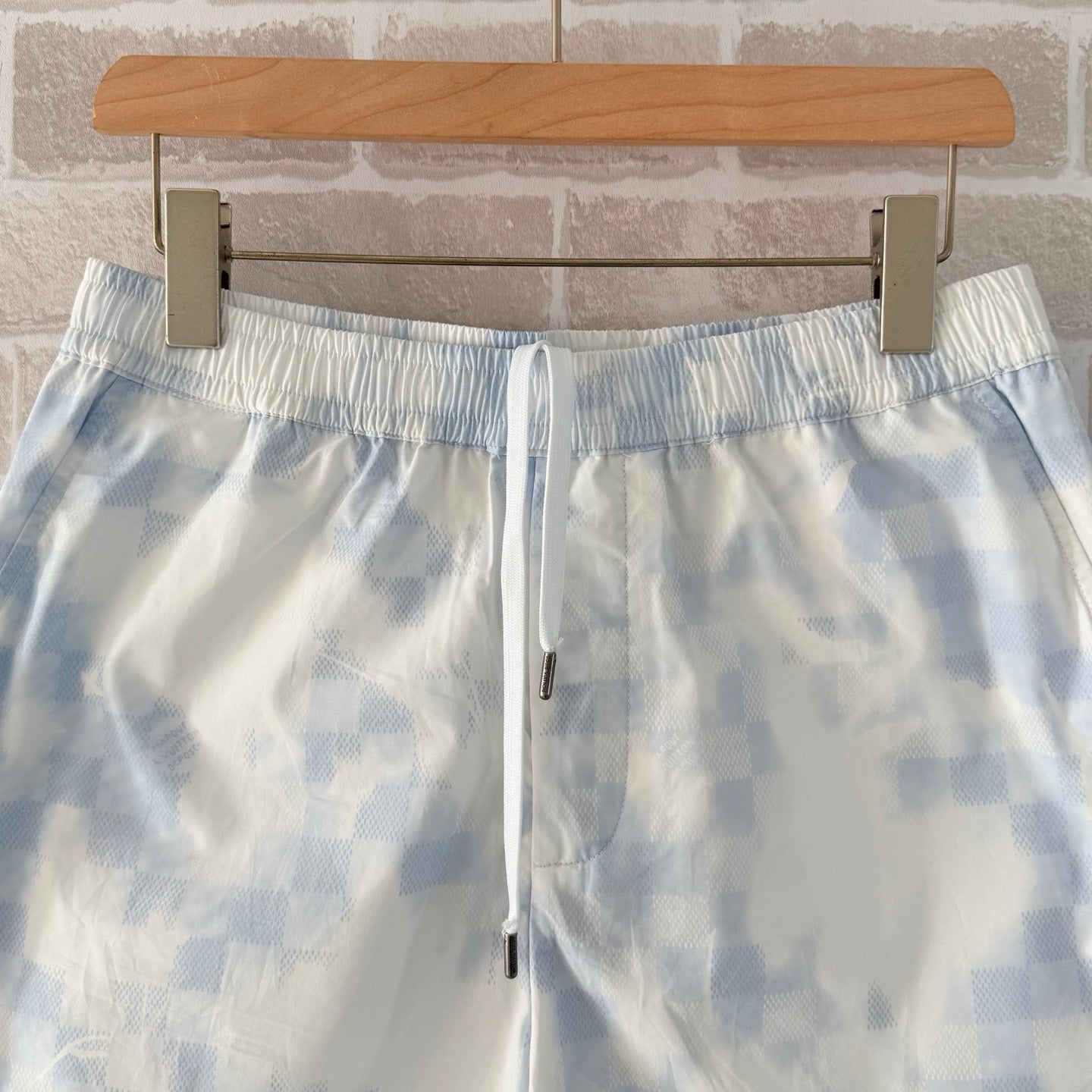 Multi-color Short