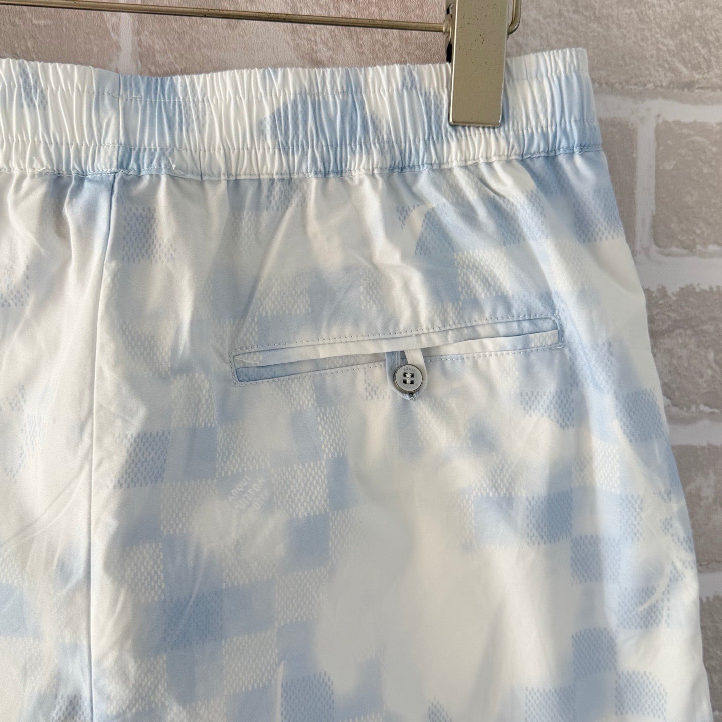 Multi-color Short