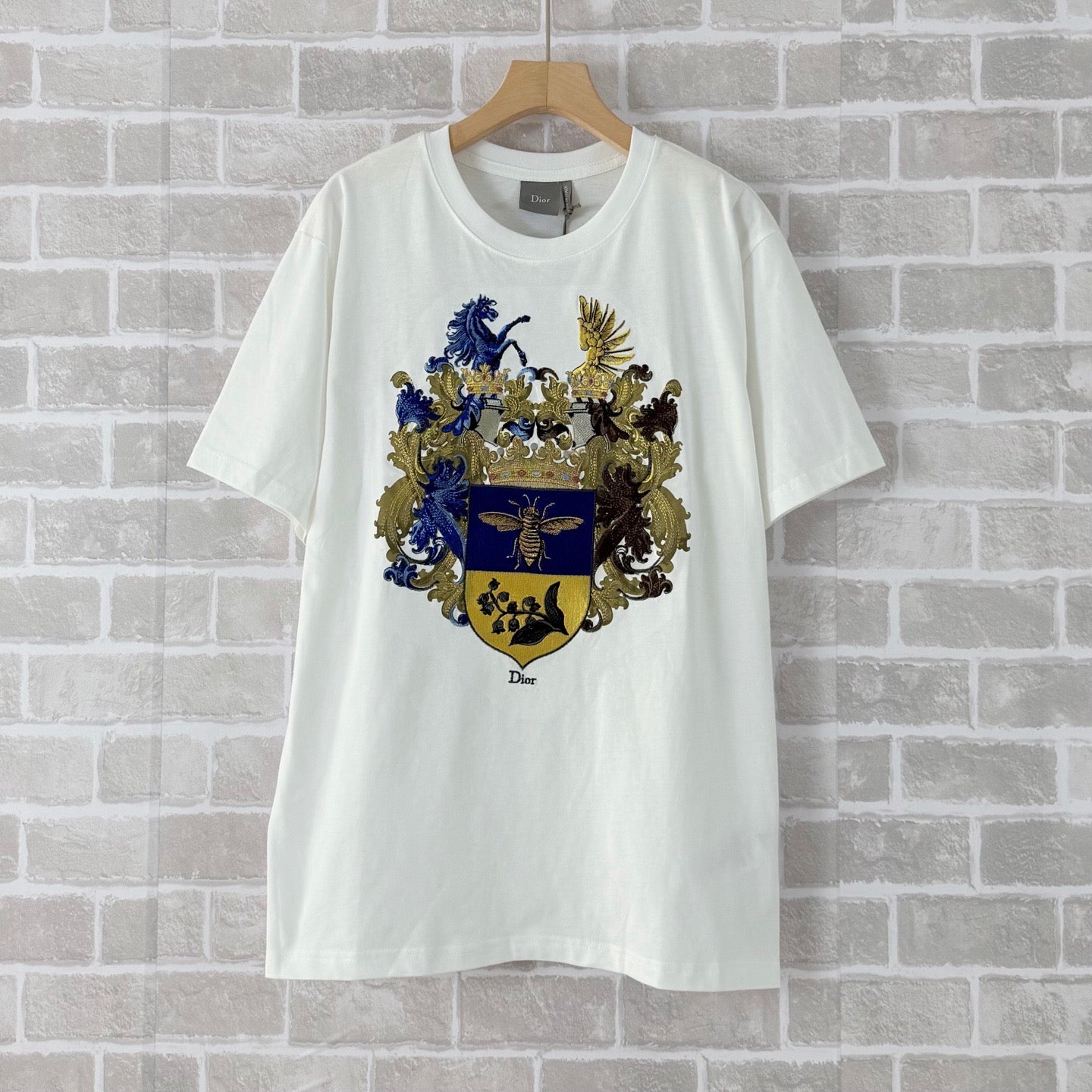 White T-shirt