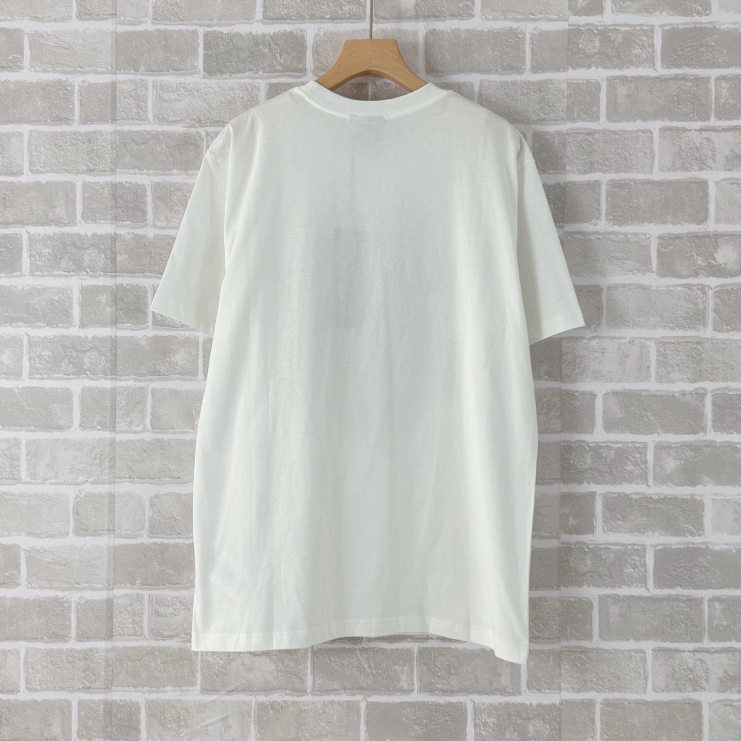White T-shirt