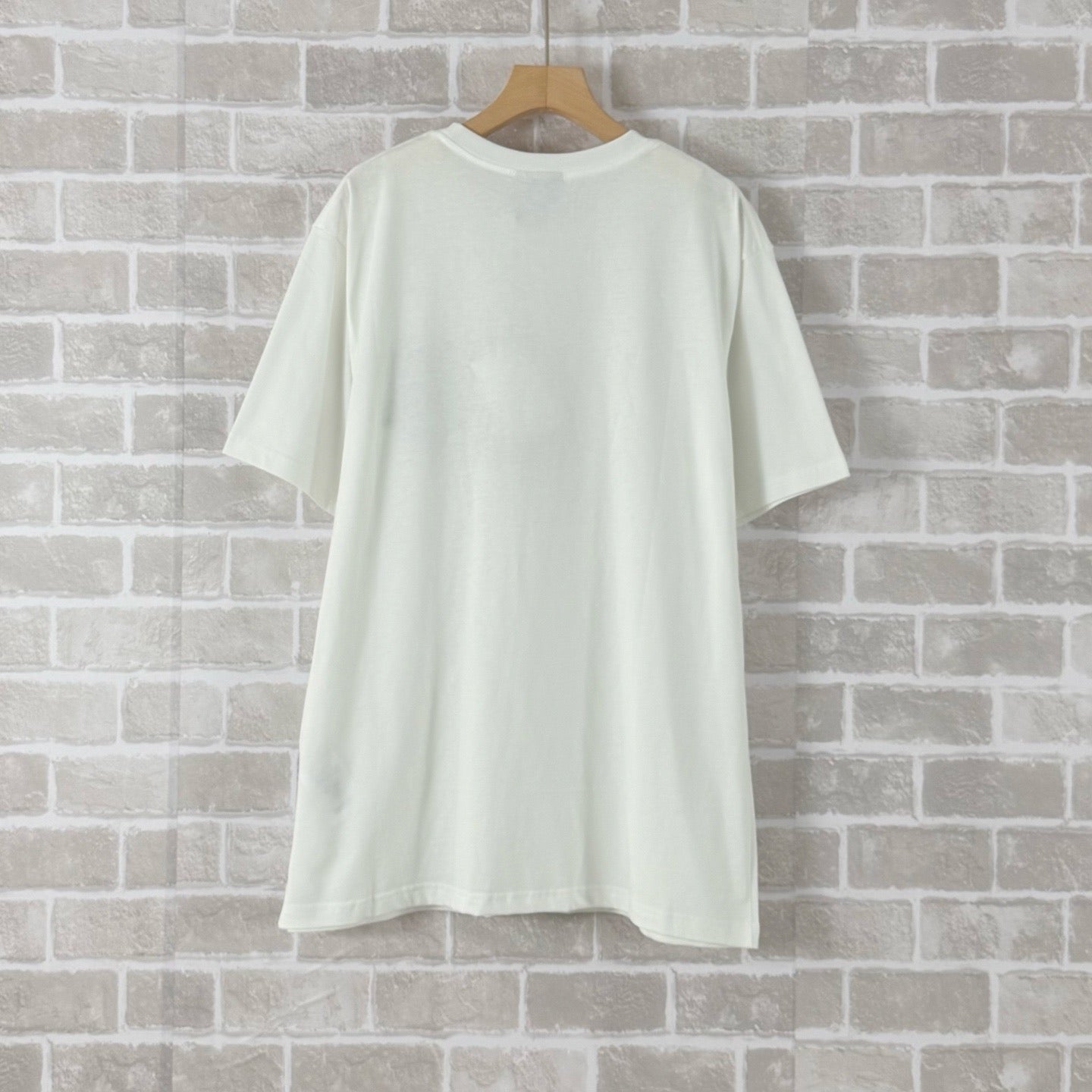 White T-shirt