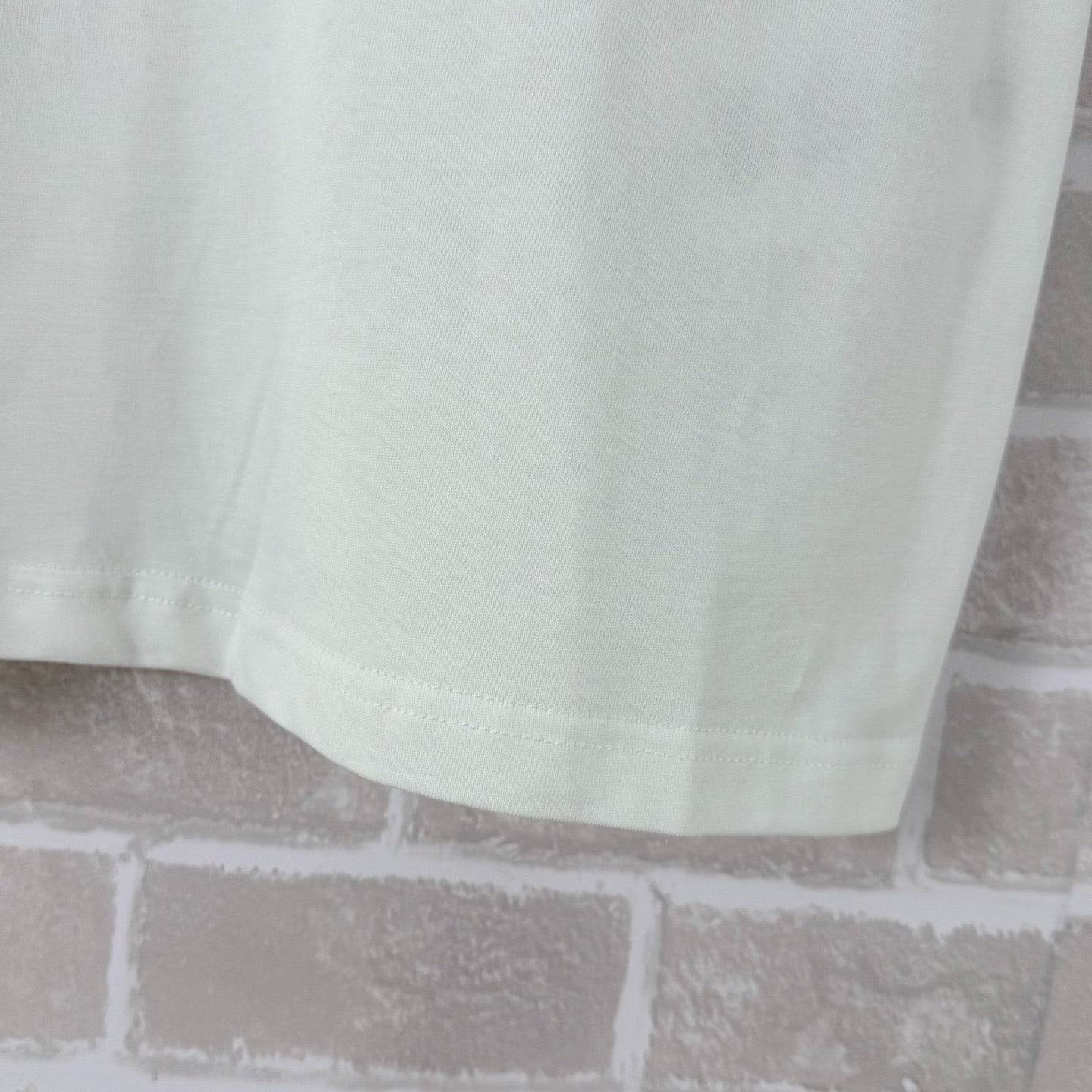 White T-shirt