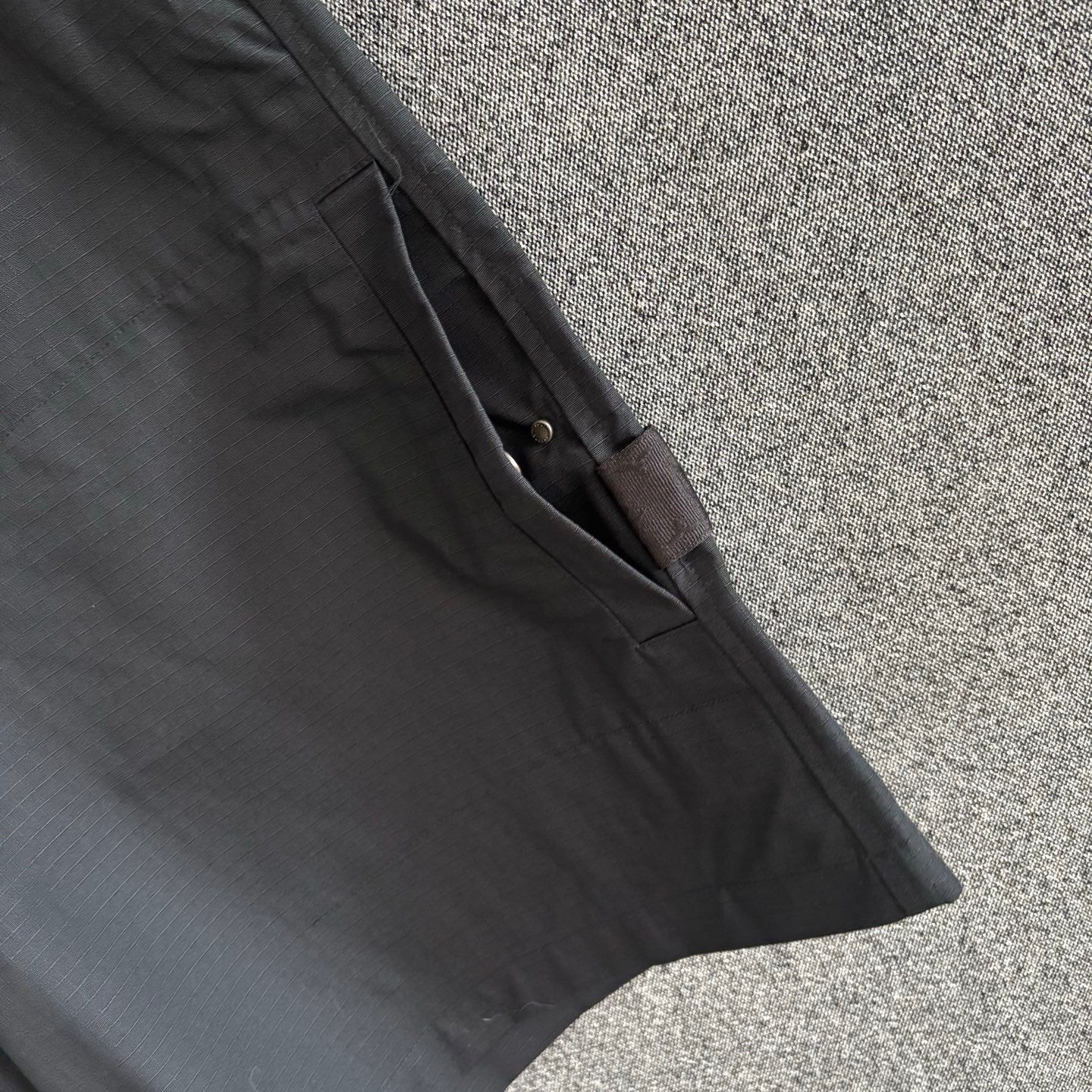 Black Short