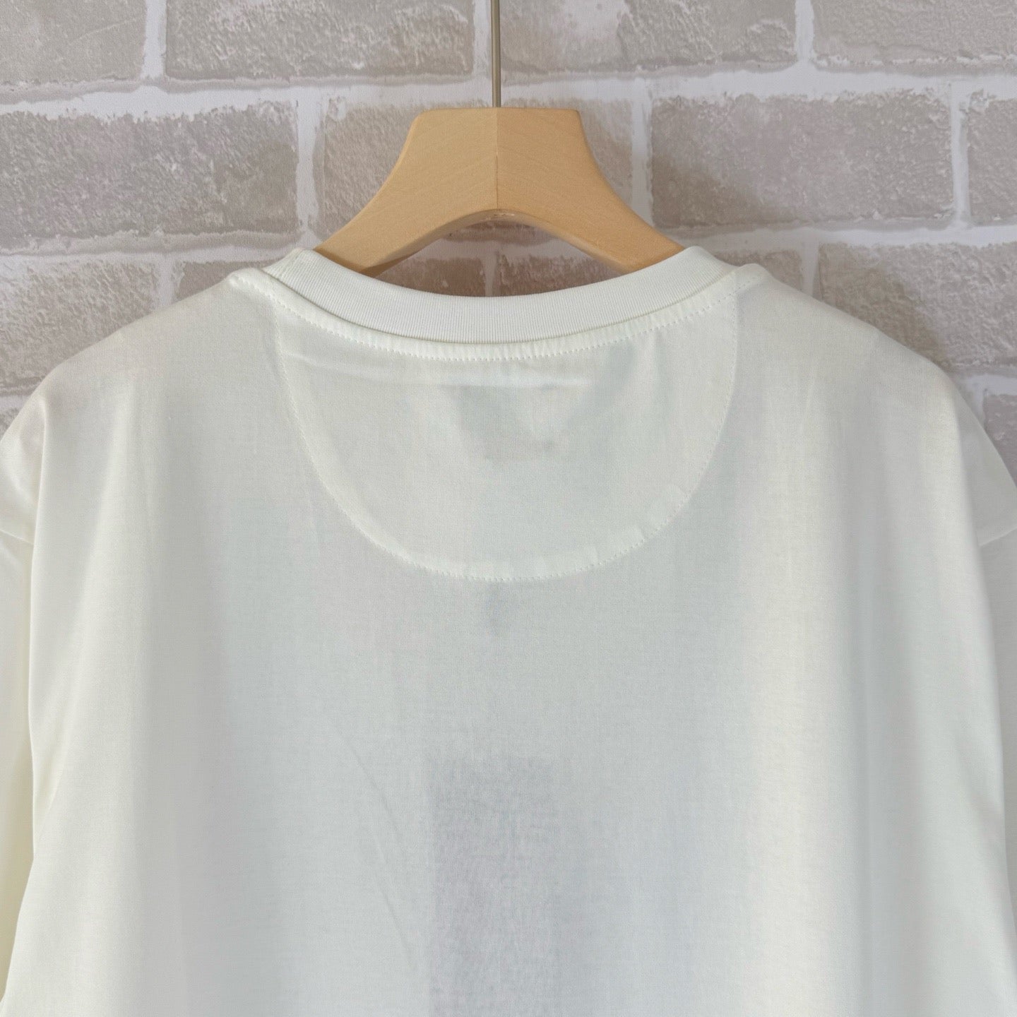 White T-shirt