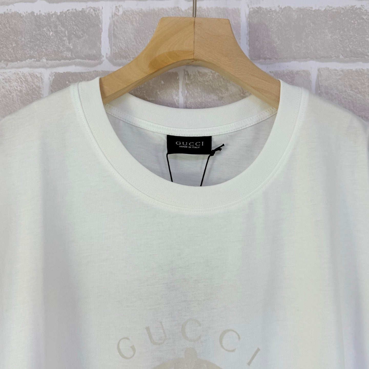 Black and White T-shirt - FashionHype.xyz