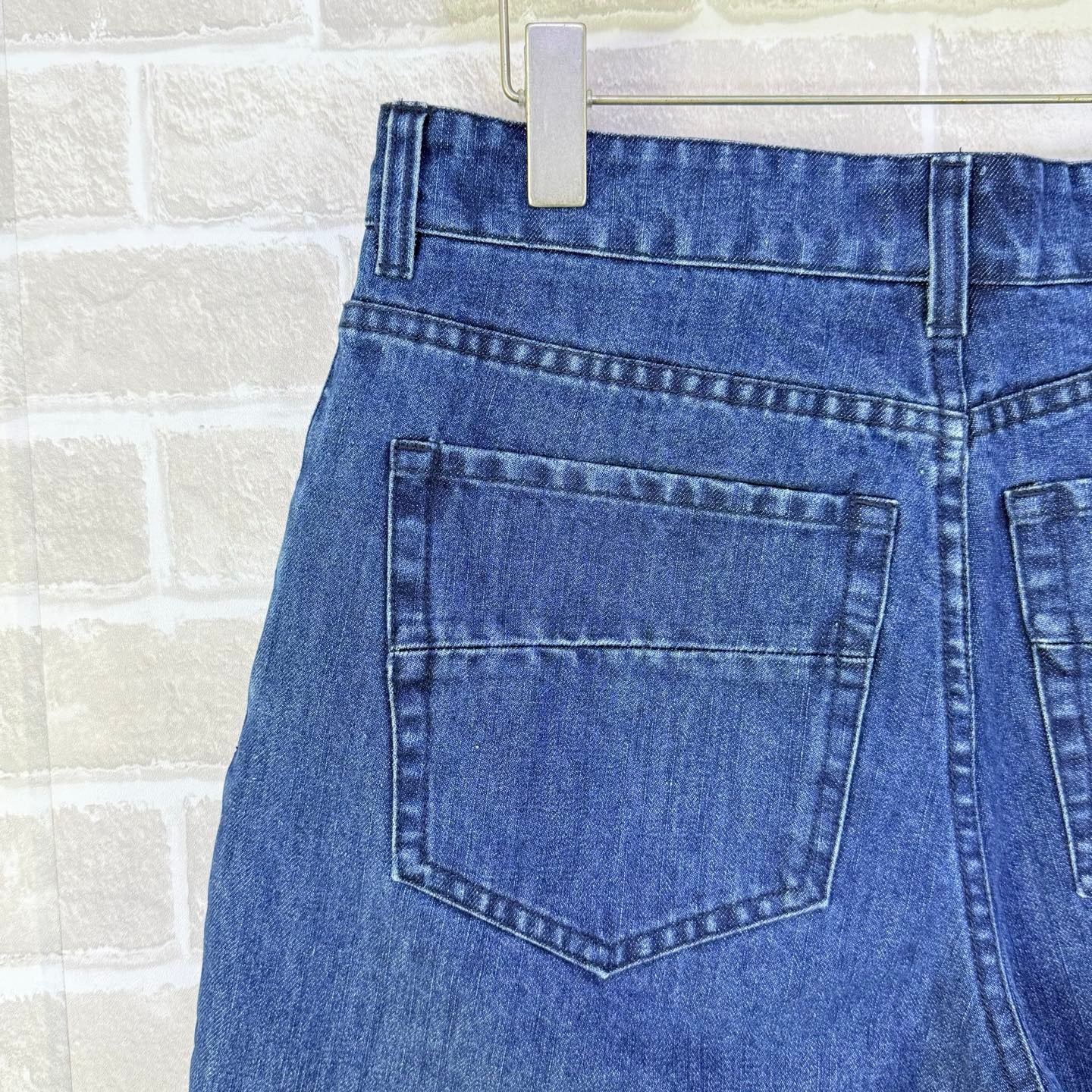Blue Short