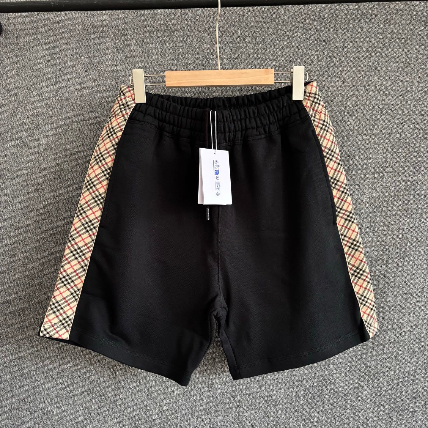 Black Short