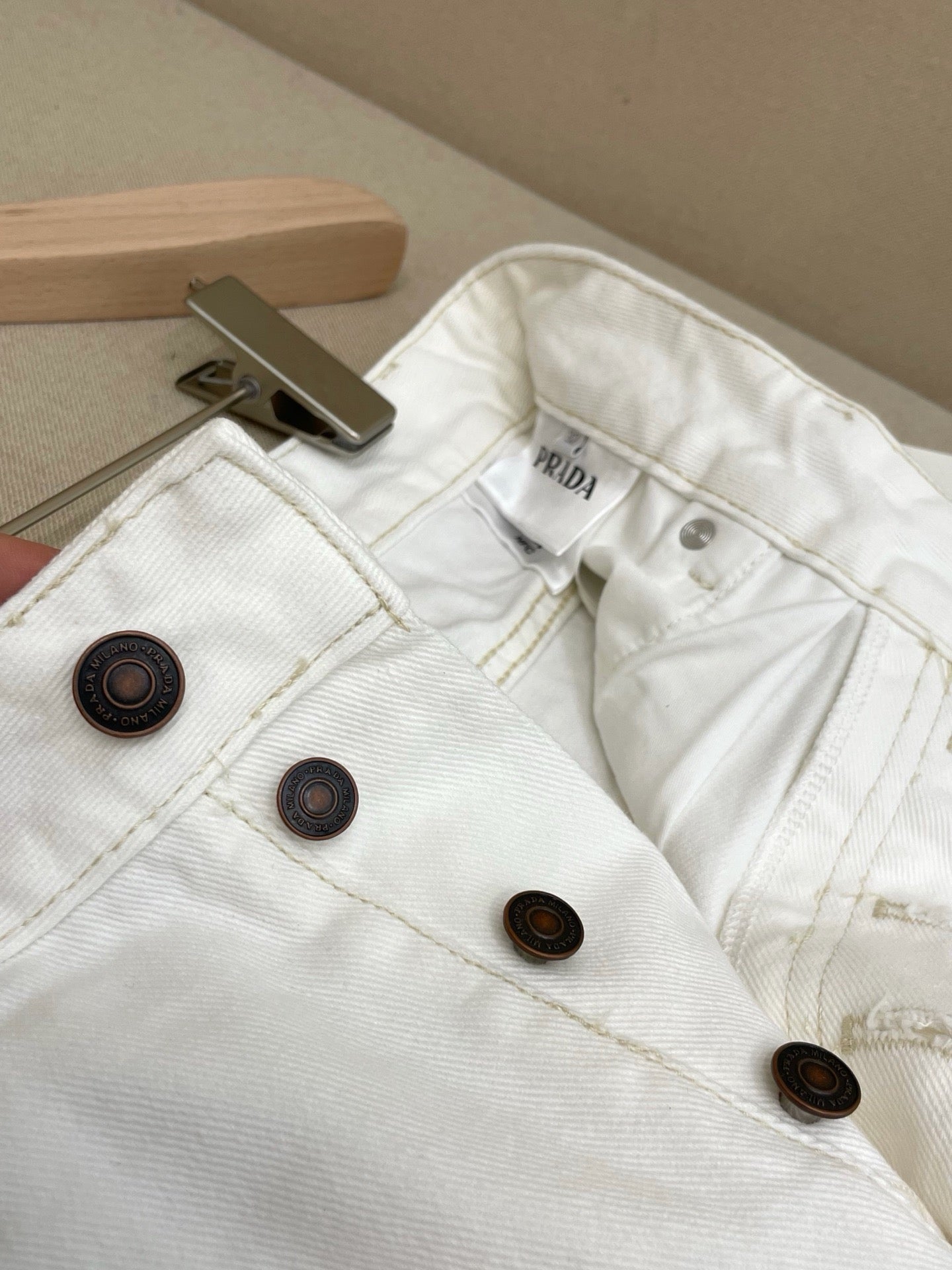White Pant