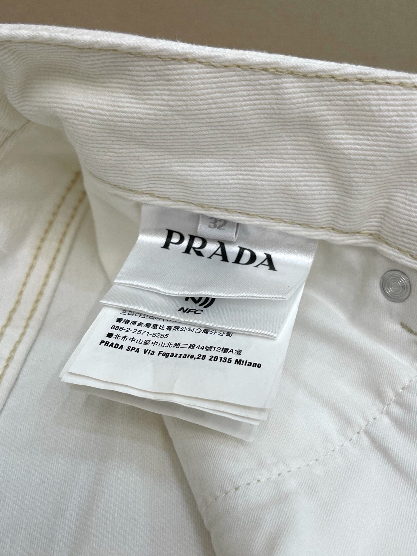 White Pant