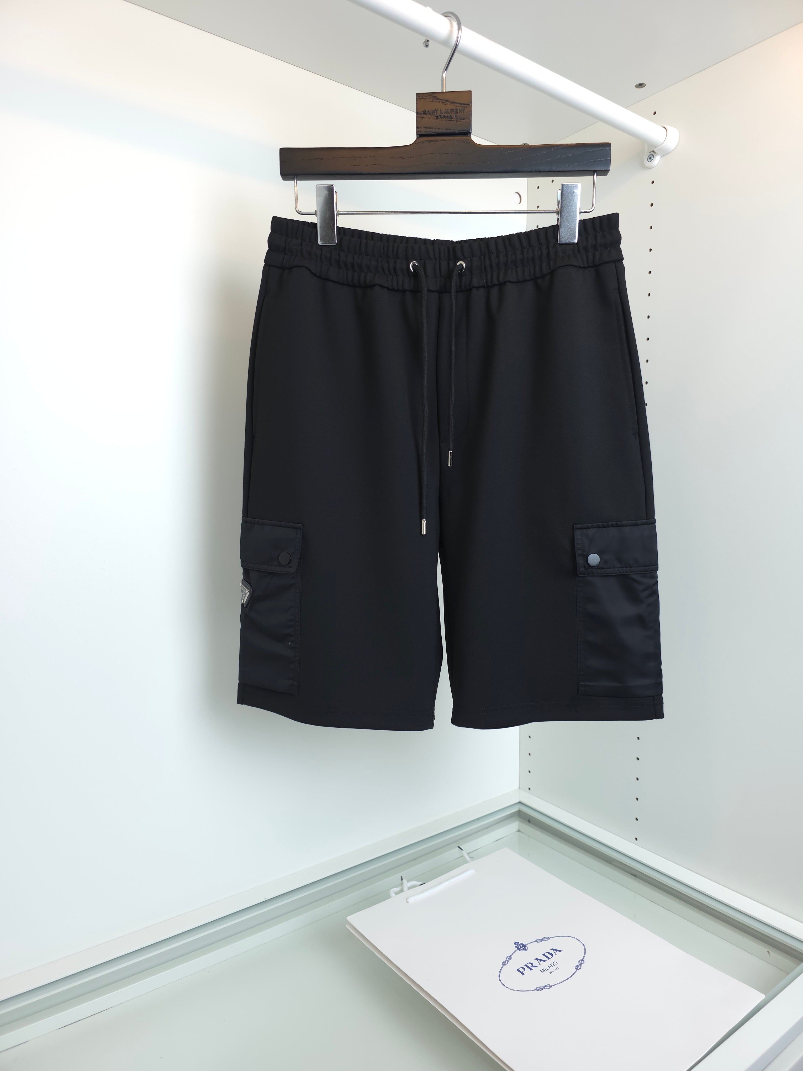 Black Short