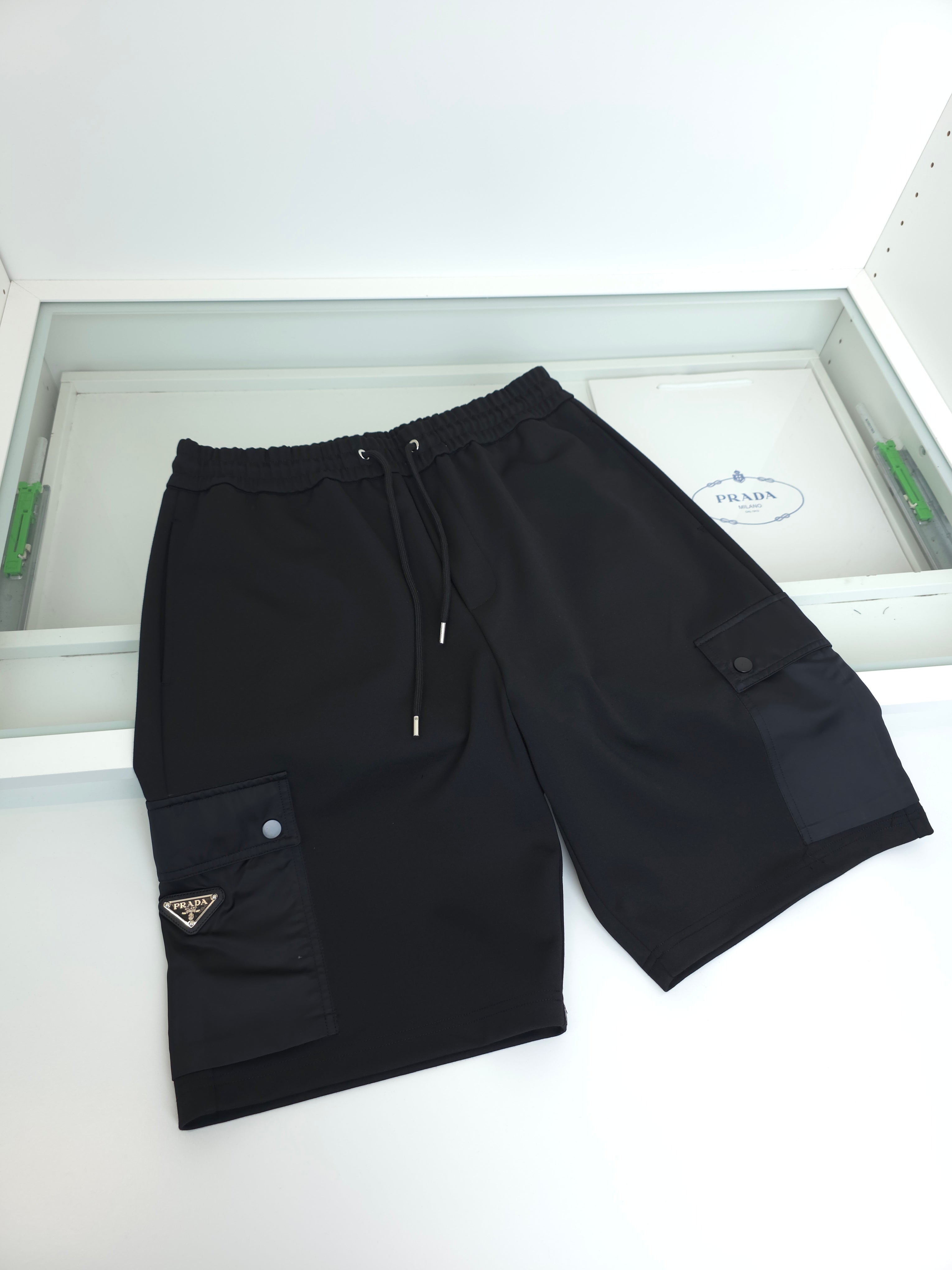 Black Short