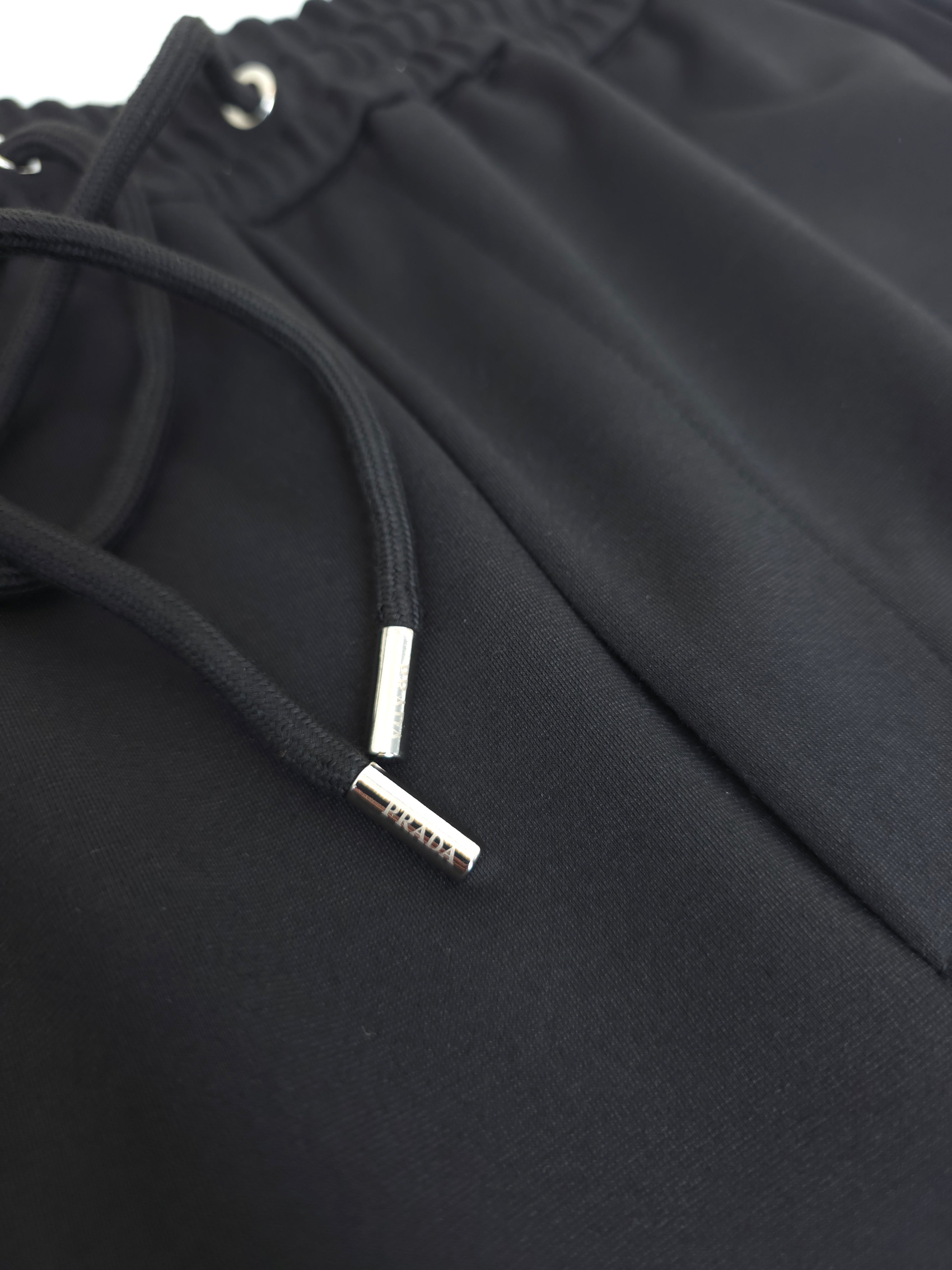 Black Short