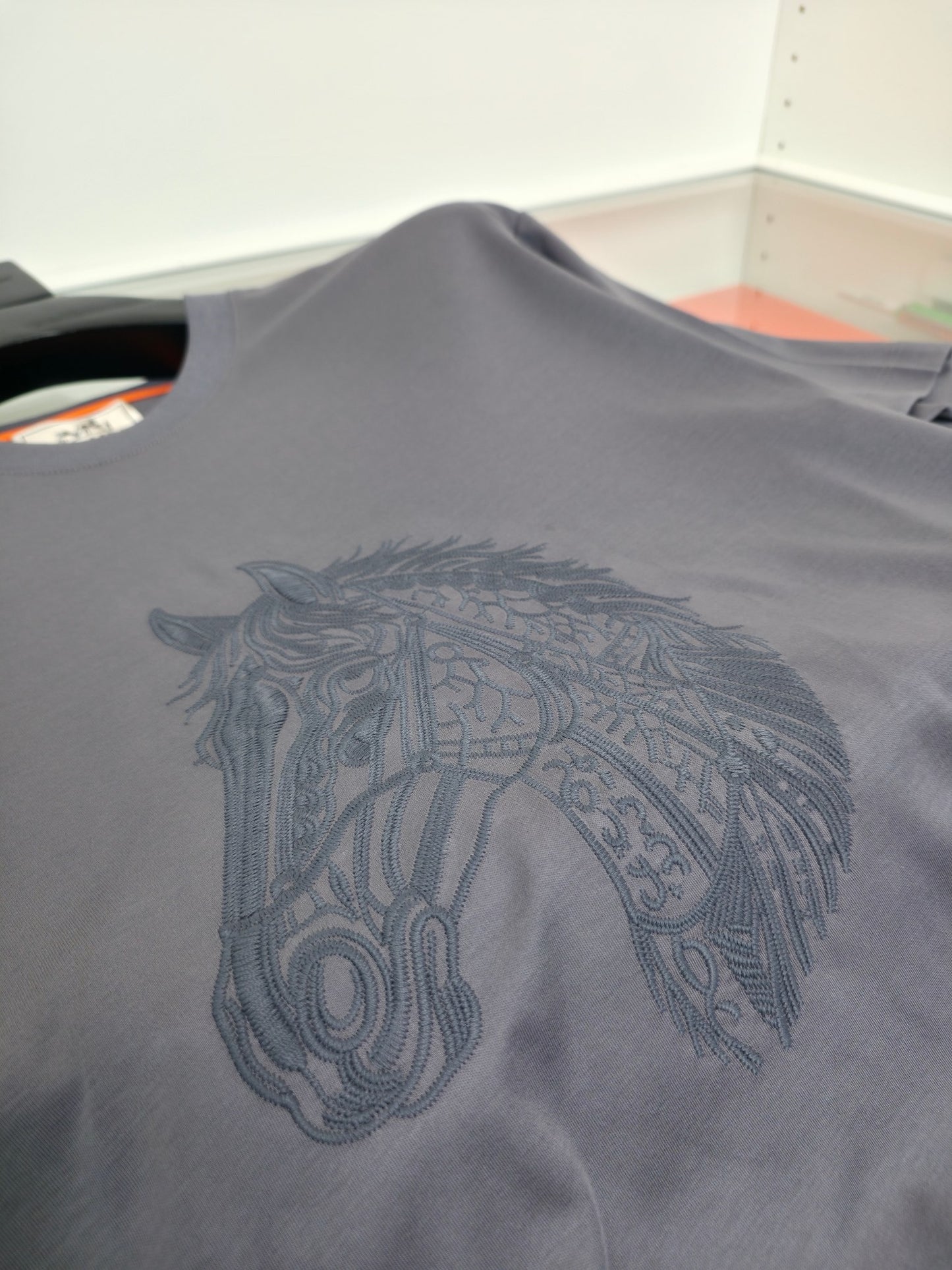 Black and White T-shirt - FashionHype.xyz