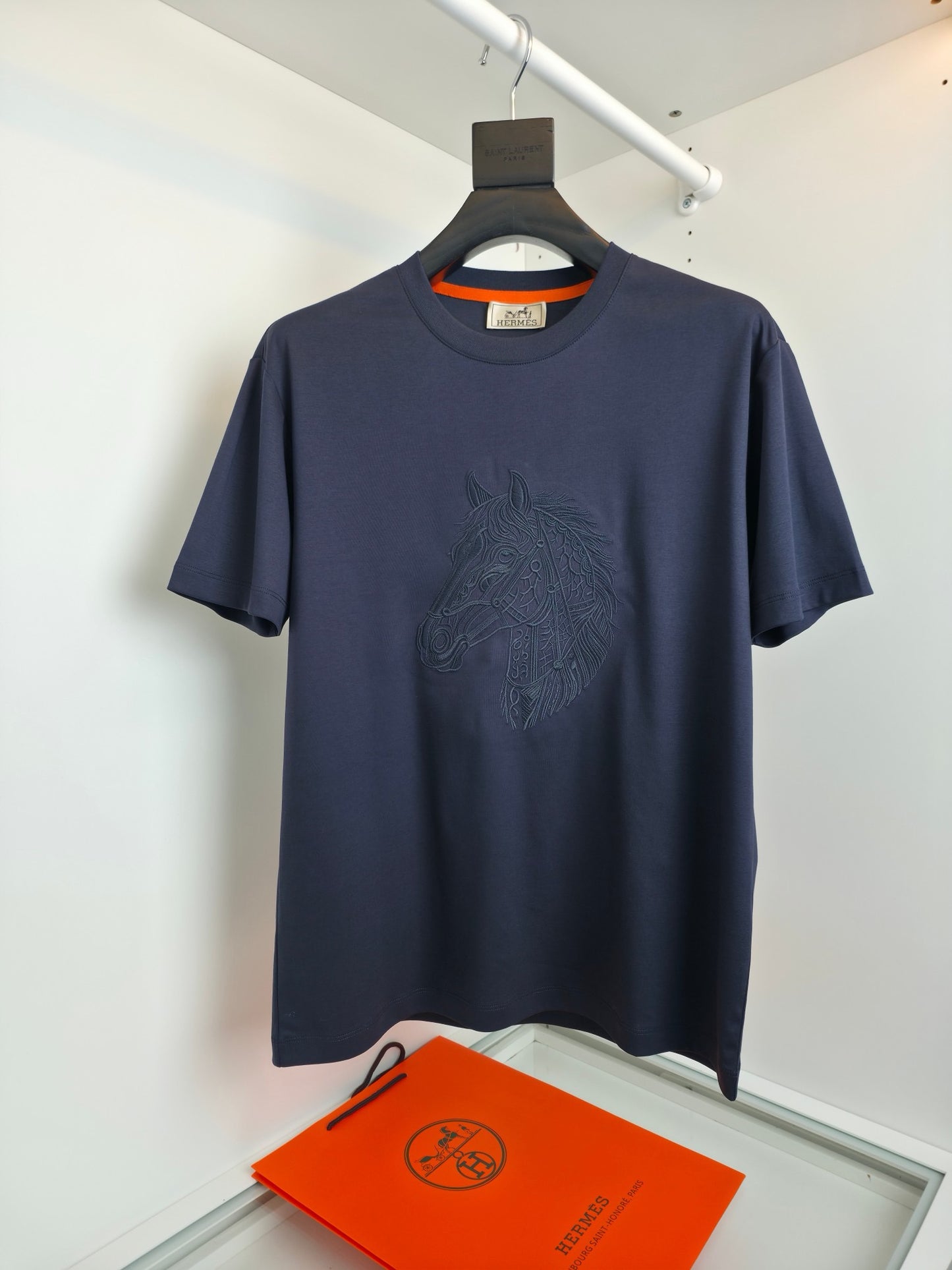 Black and White T-shirt - FashionHype.xyz