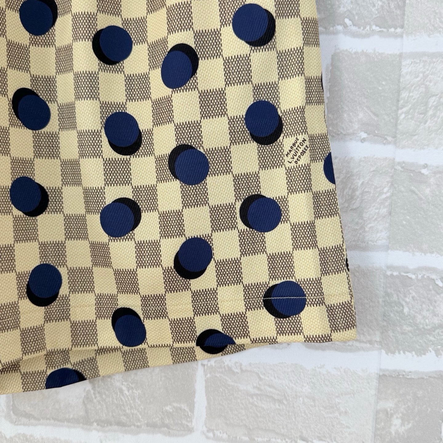 Multi-color Short