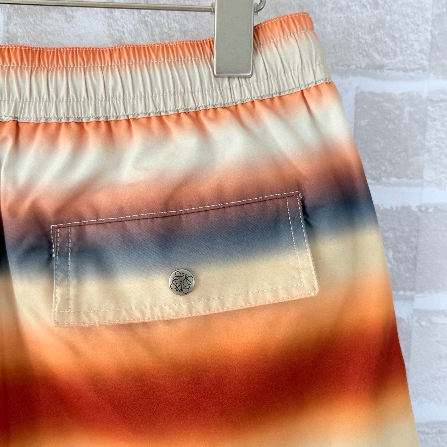Multi-color Short