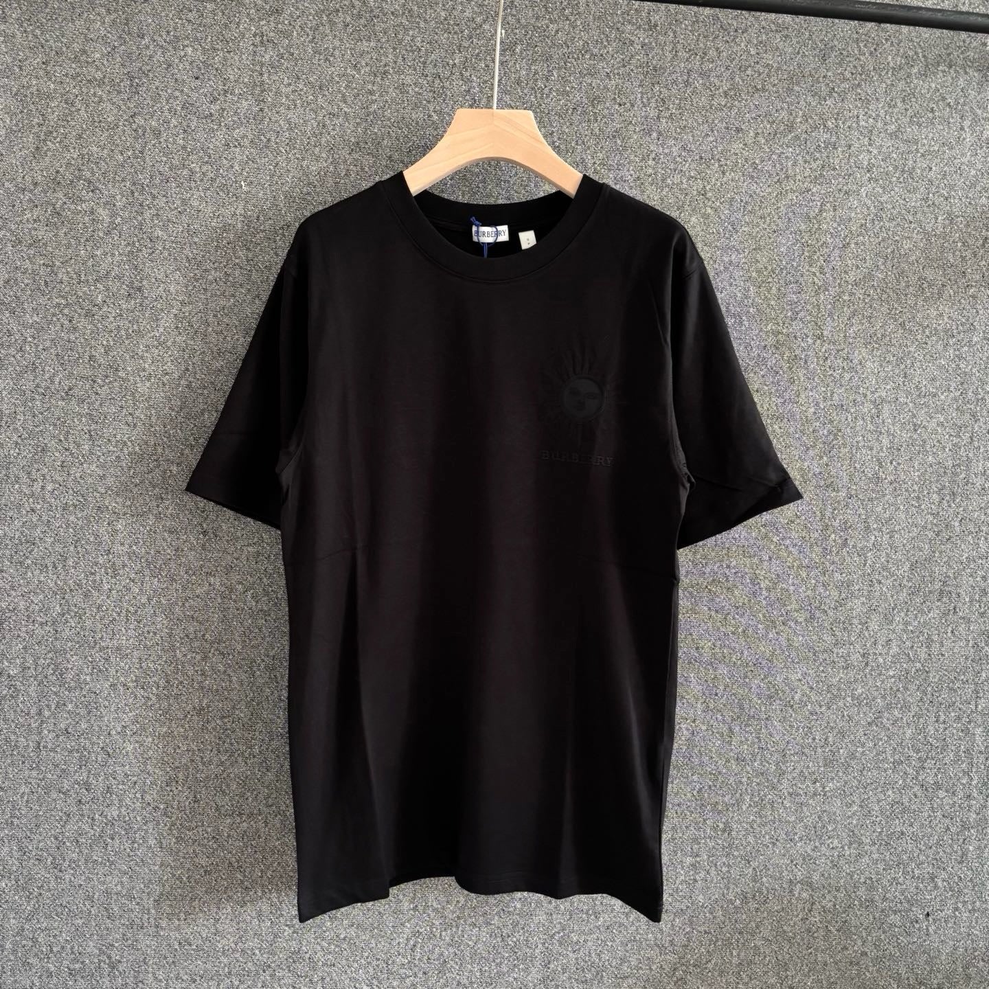 Multi-color T-shirt