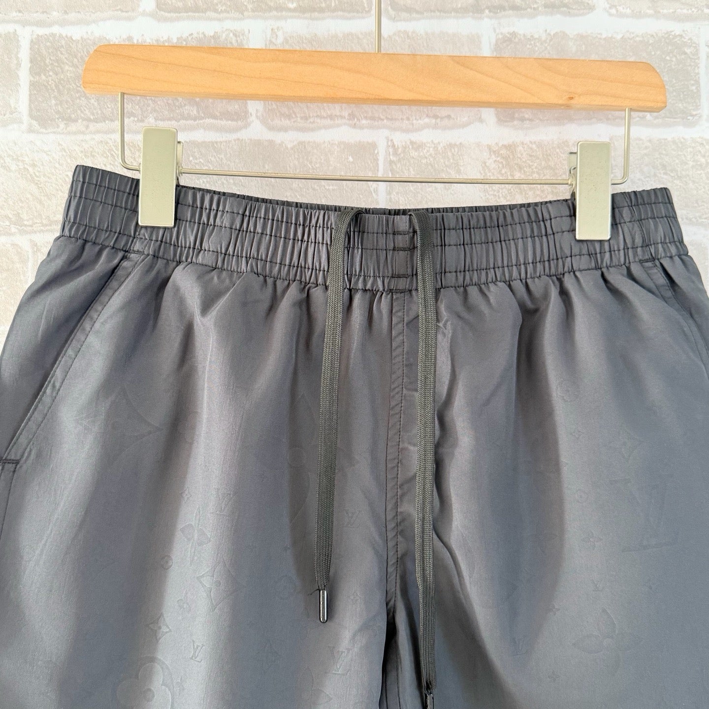 Black Short