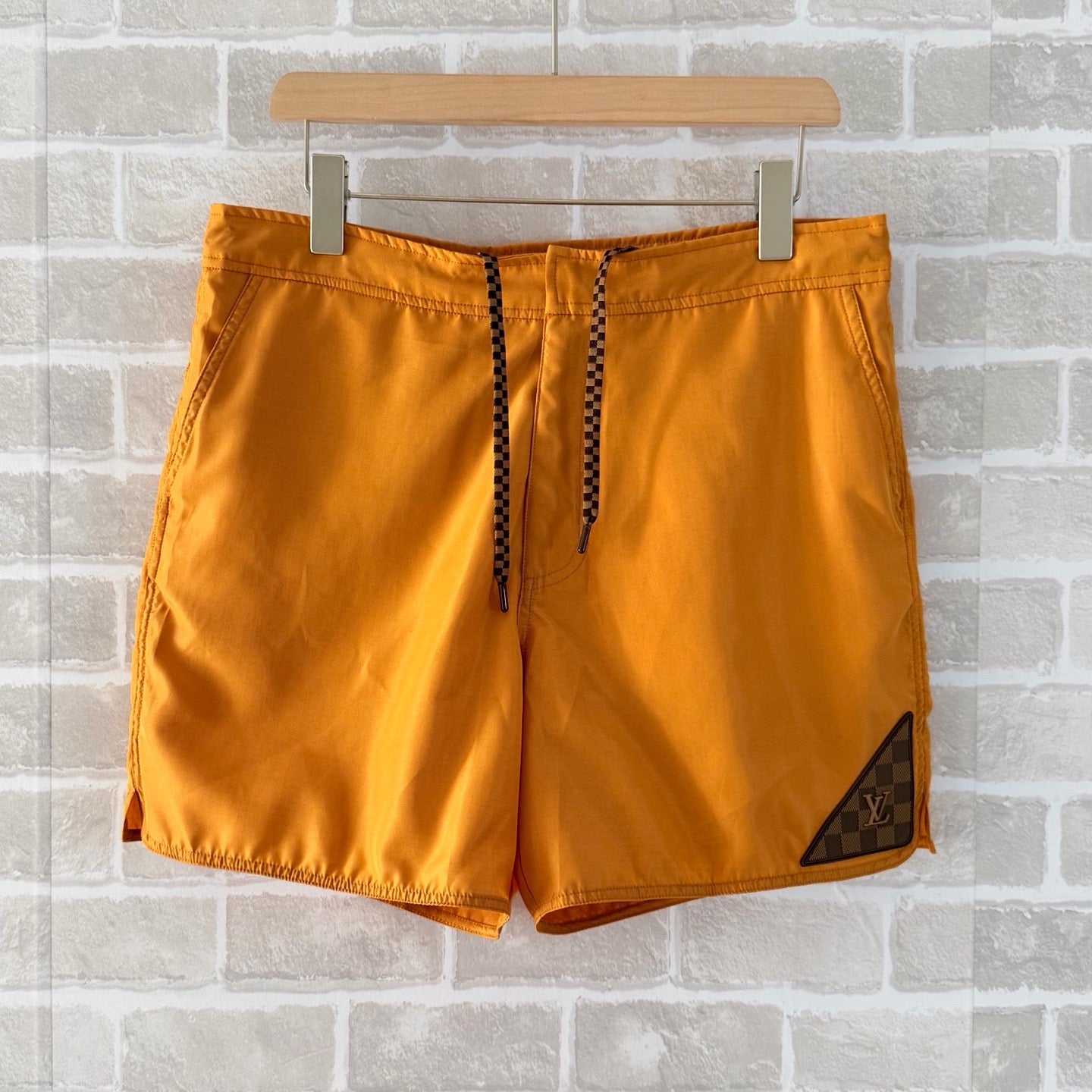 Orange Short