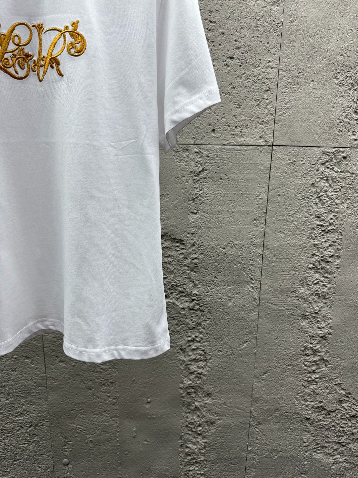 White T-shirt