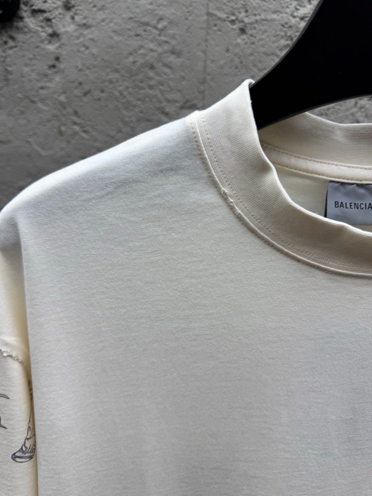 White T-shirt