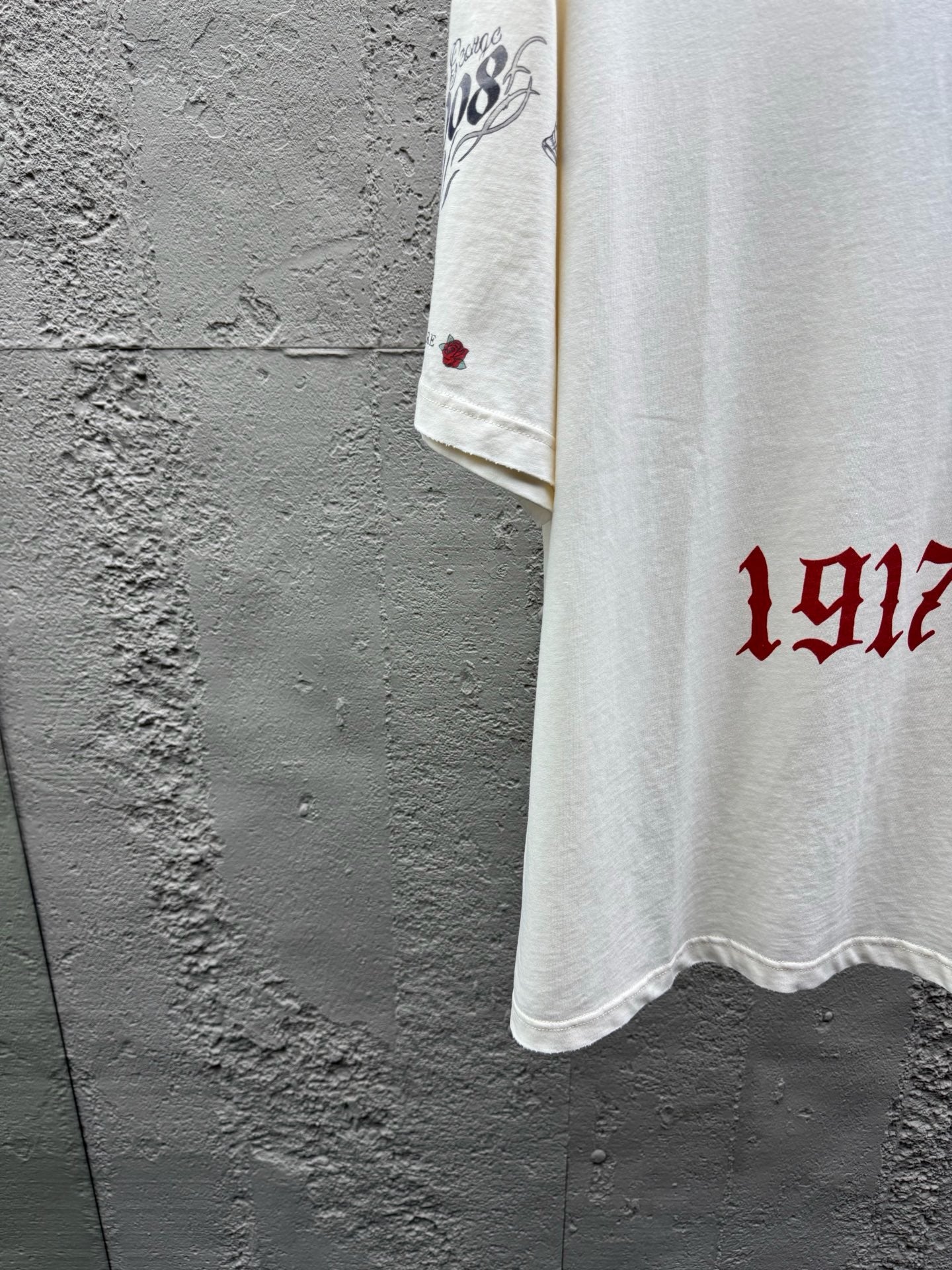 White T-shirt