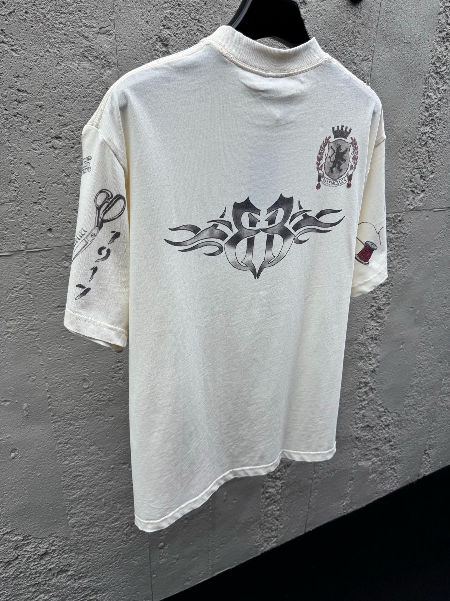 White T-shirt