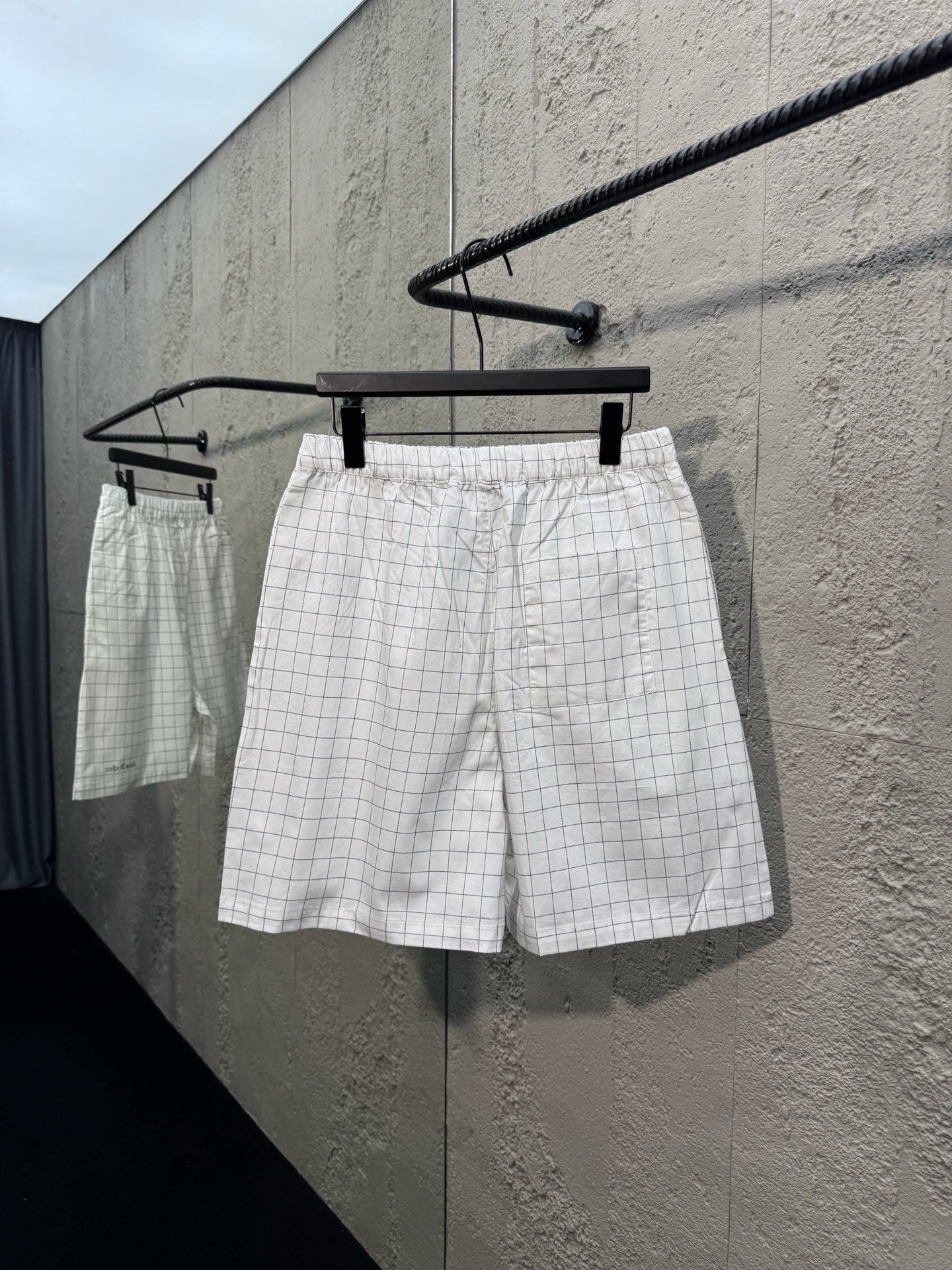 White Short