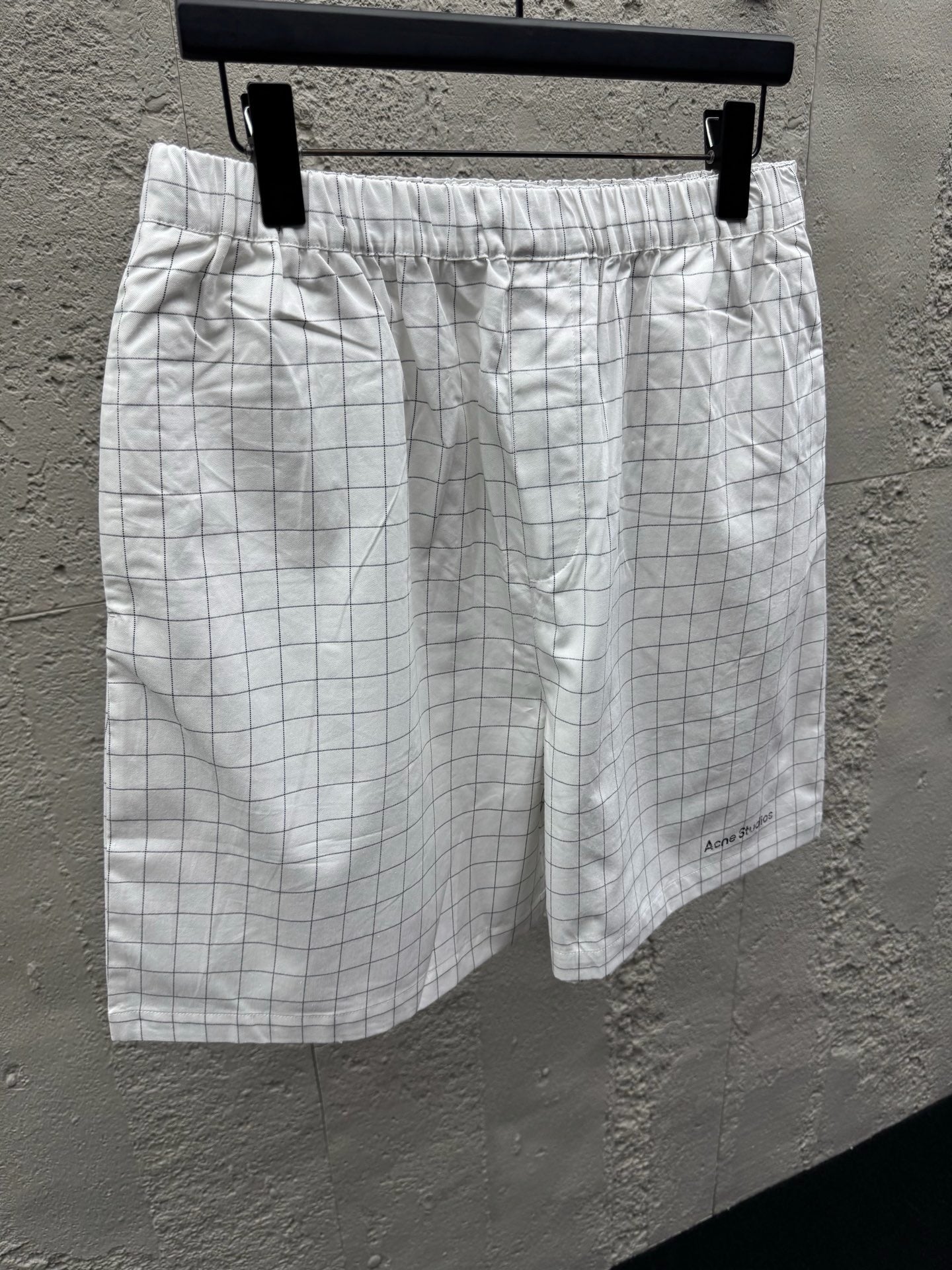 White Short